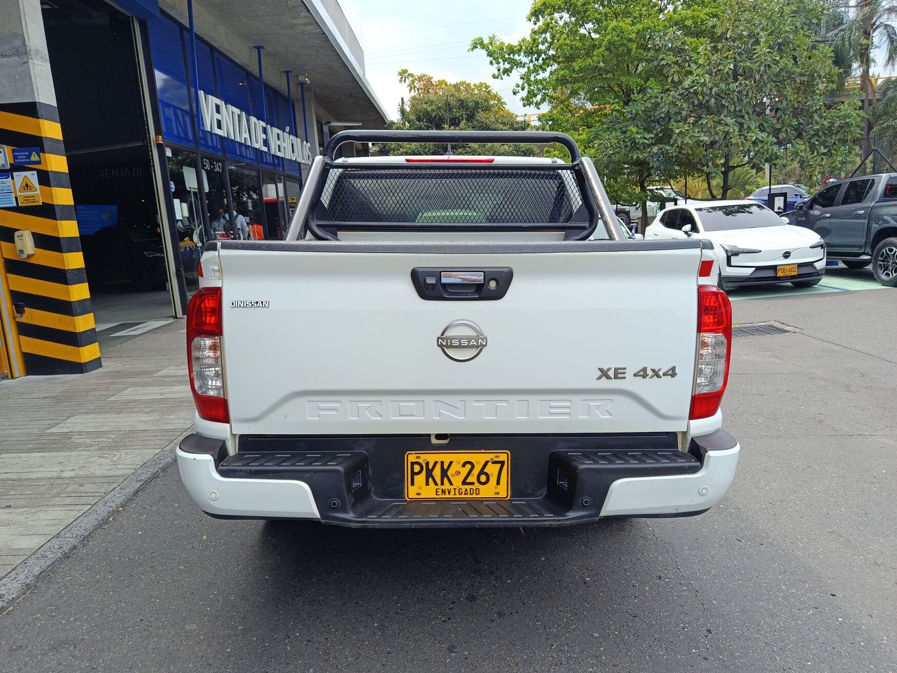 NISSAN FRONTIER 2026
