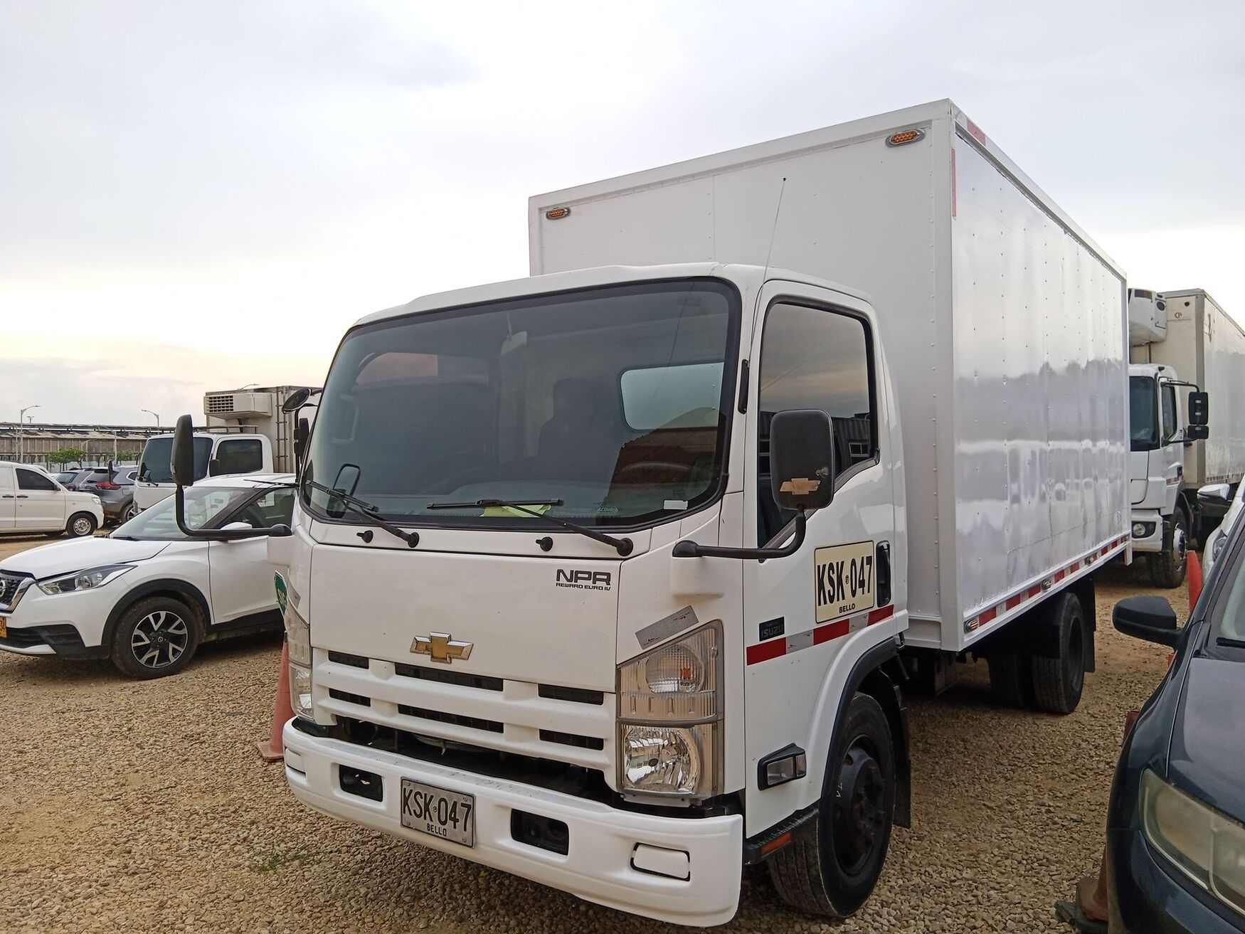 CHEVROLET NPR EIV 2022