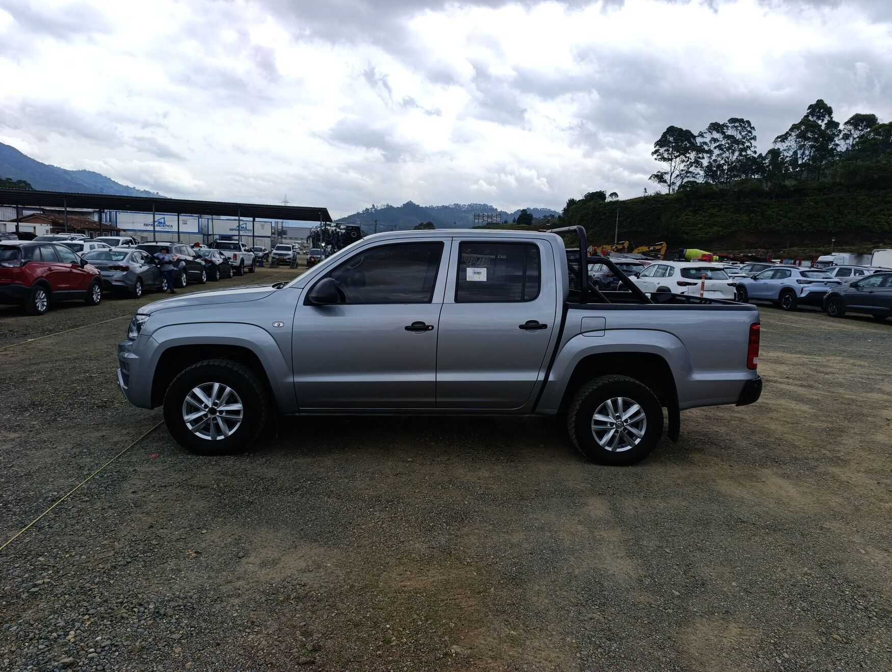 VOLKSWAGEN AMAROK 2023