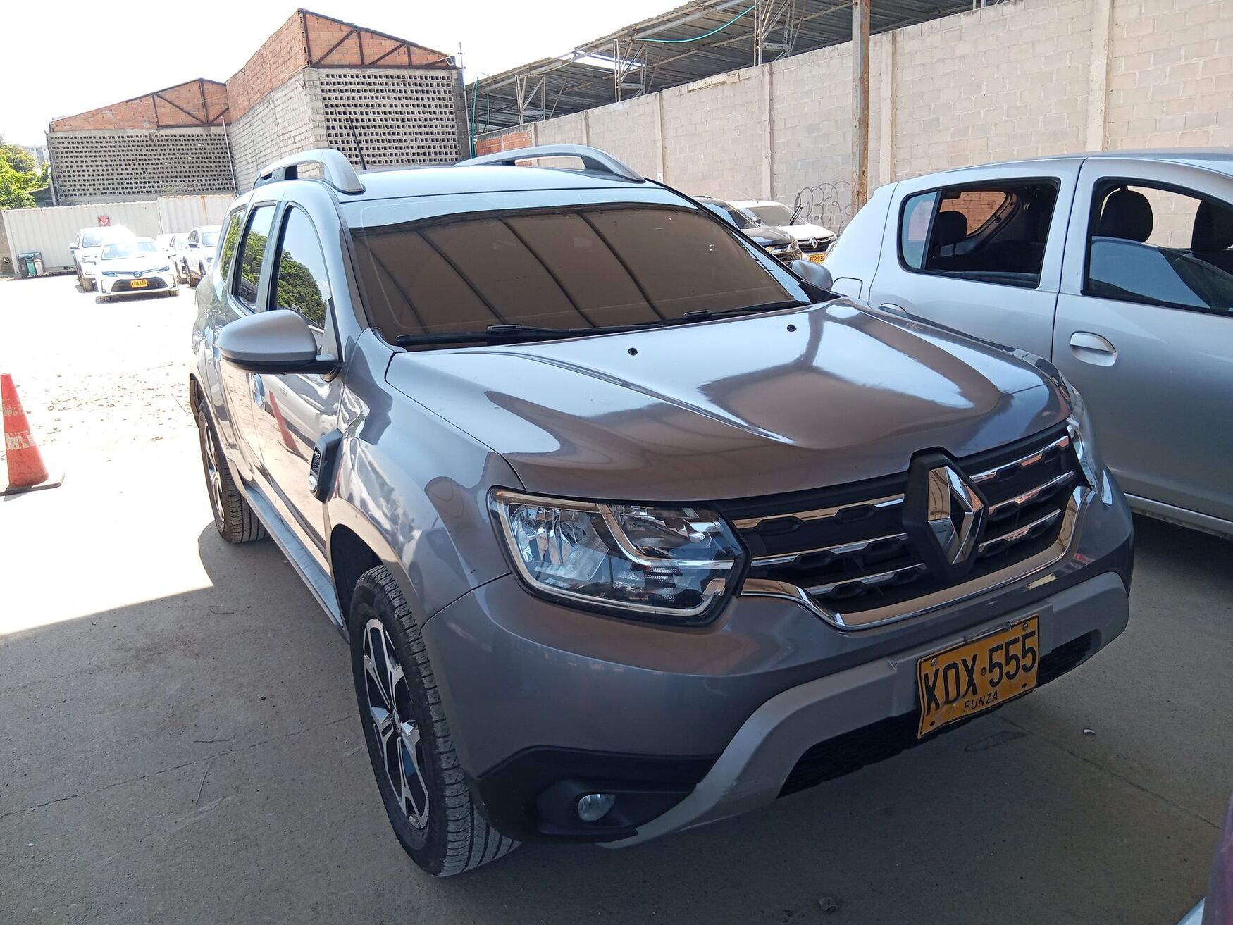 RENAULT DUSTER 2022