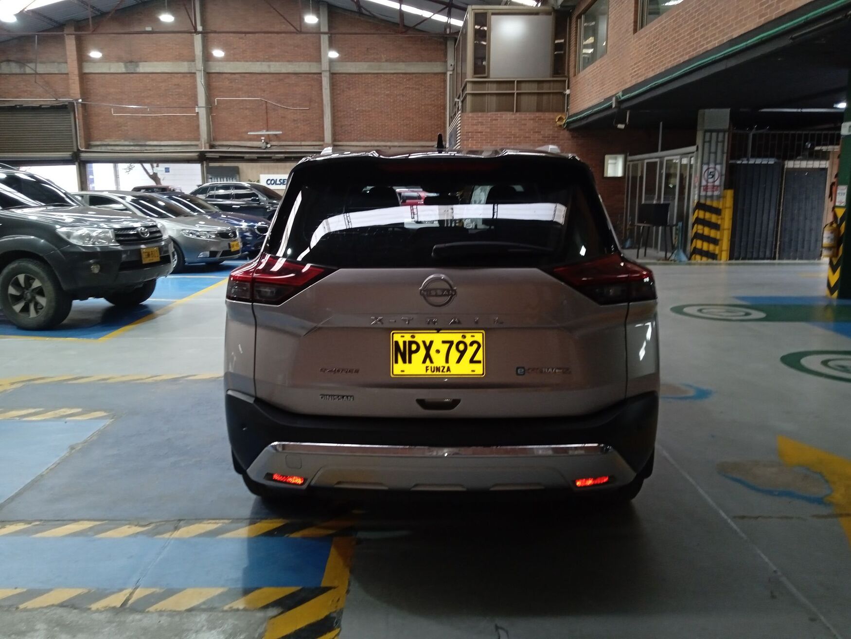 NISSAN X-TRAIL 2025