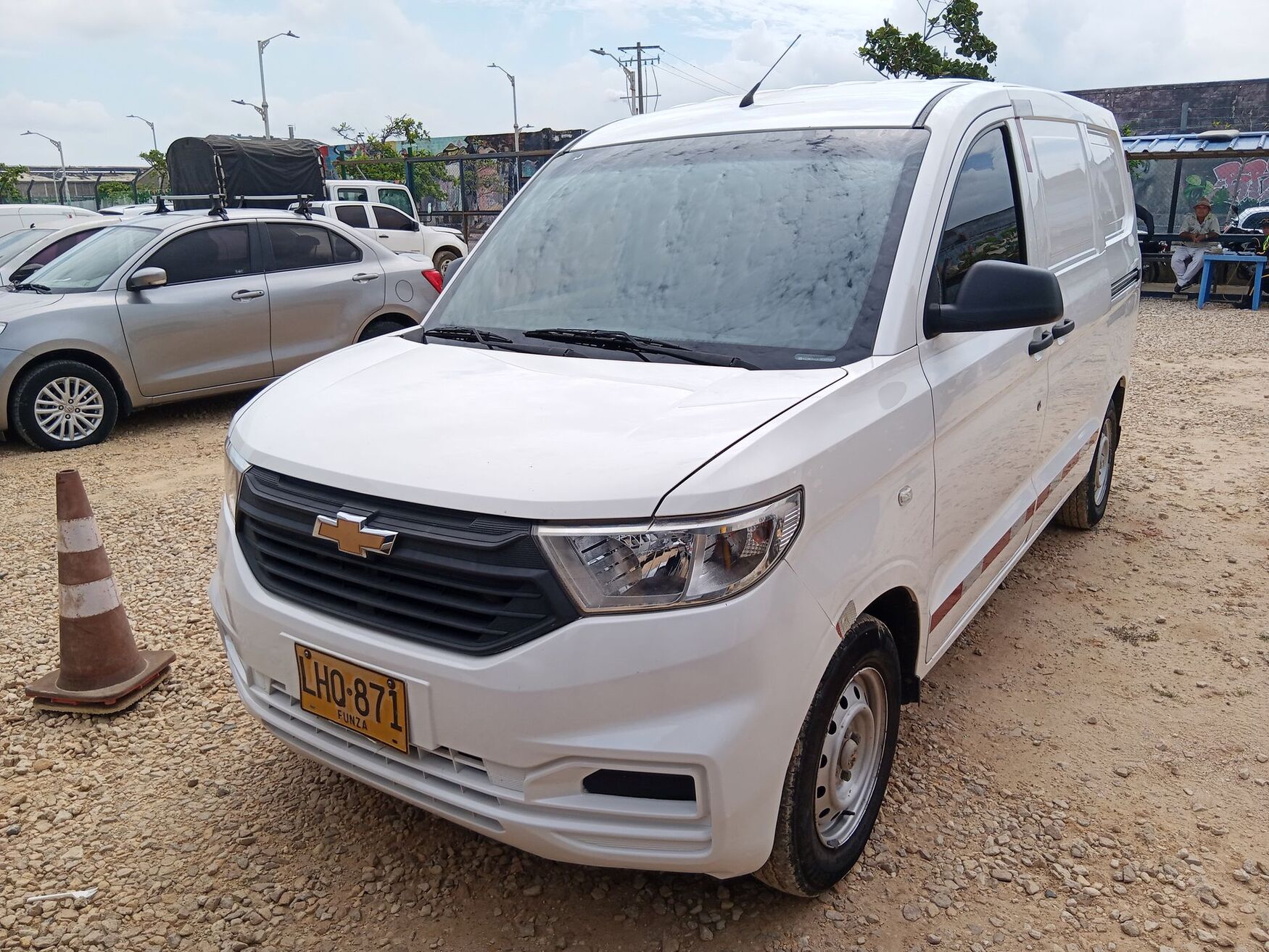 CHEVROLET N400 2022