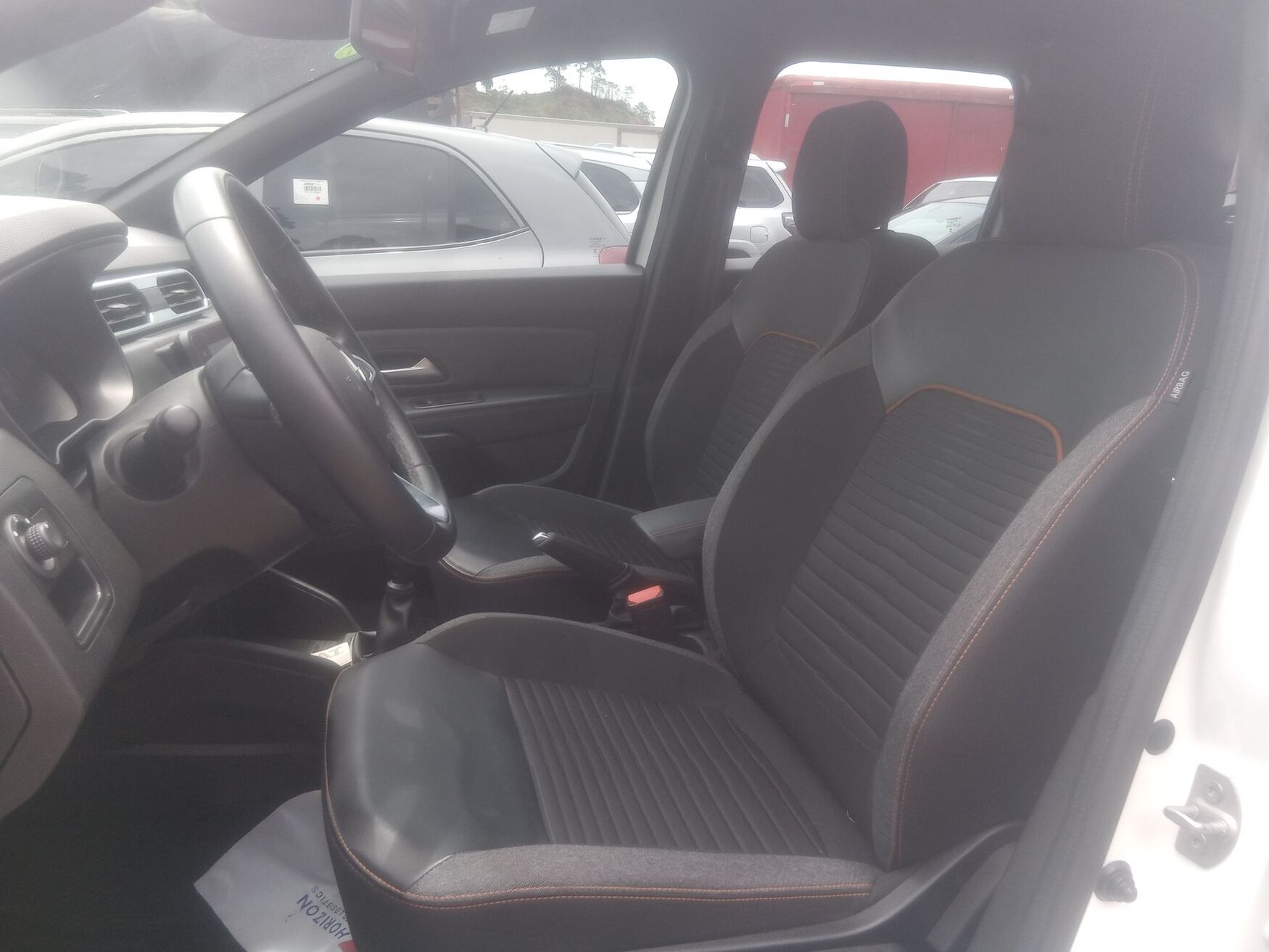 RENAULT DUSTER 2026