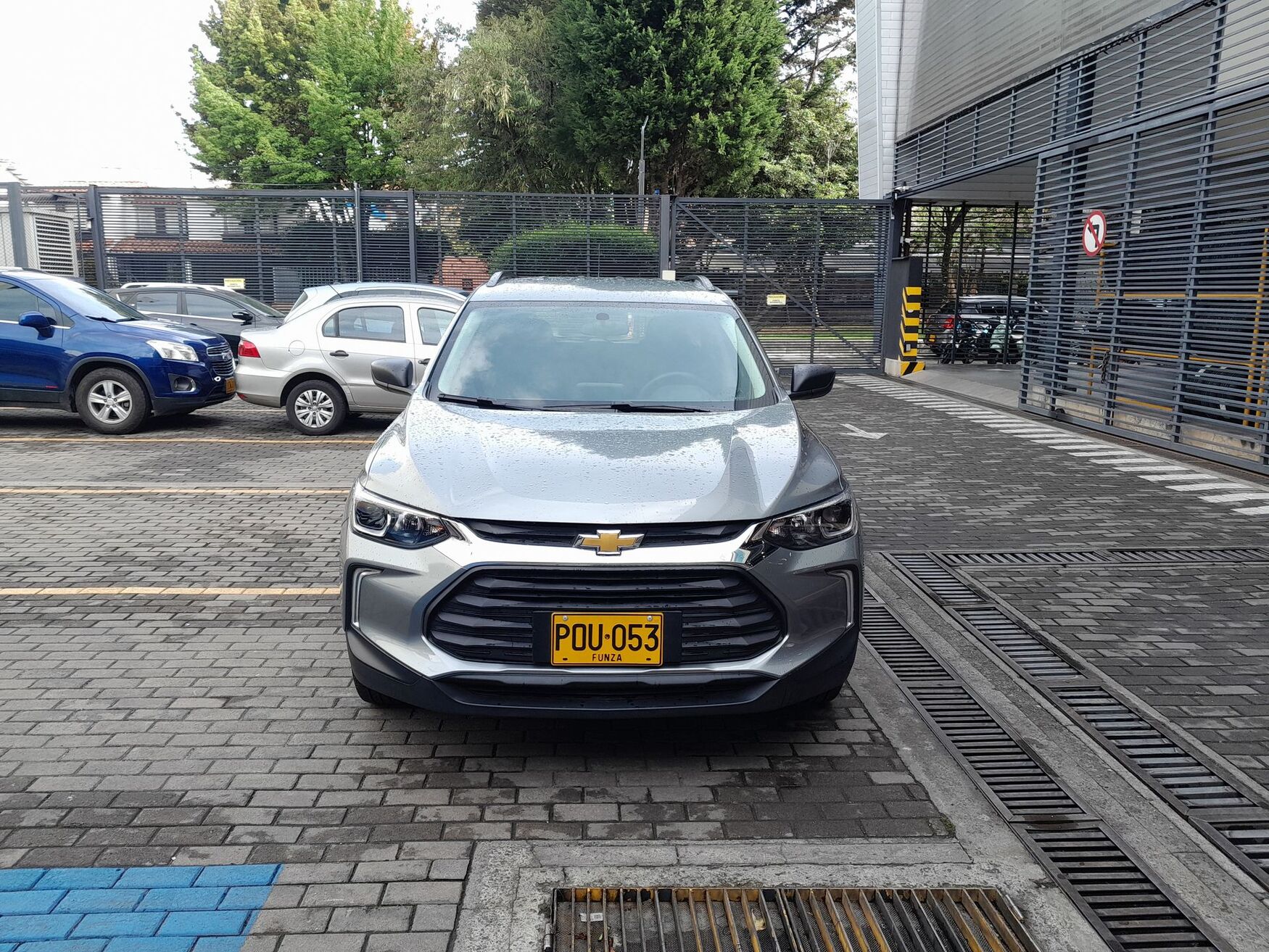 CHEVROLET TRACKER 2025