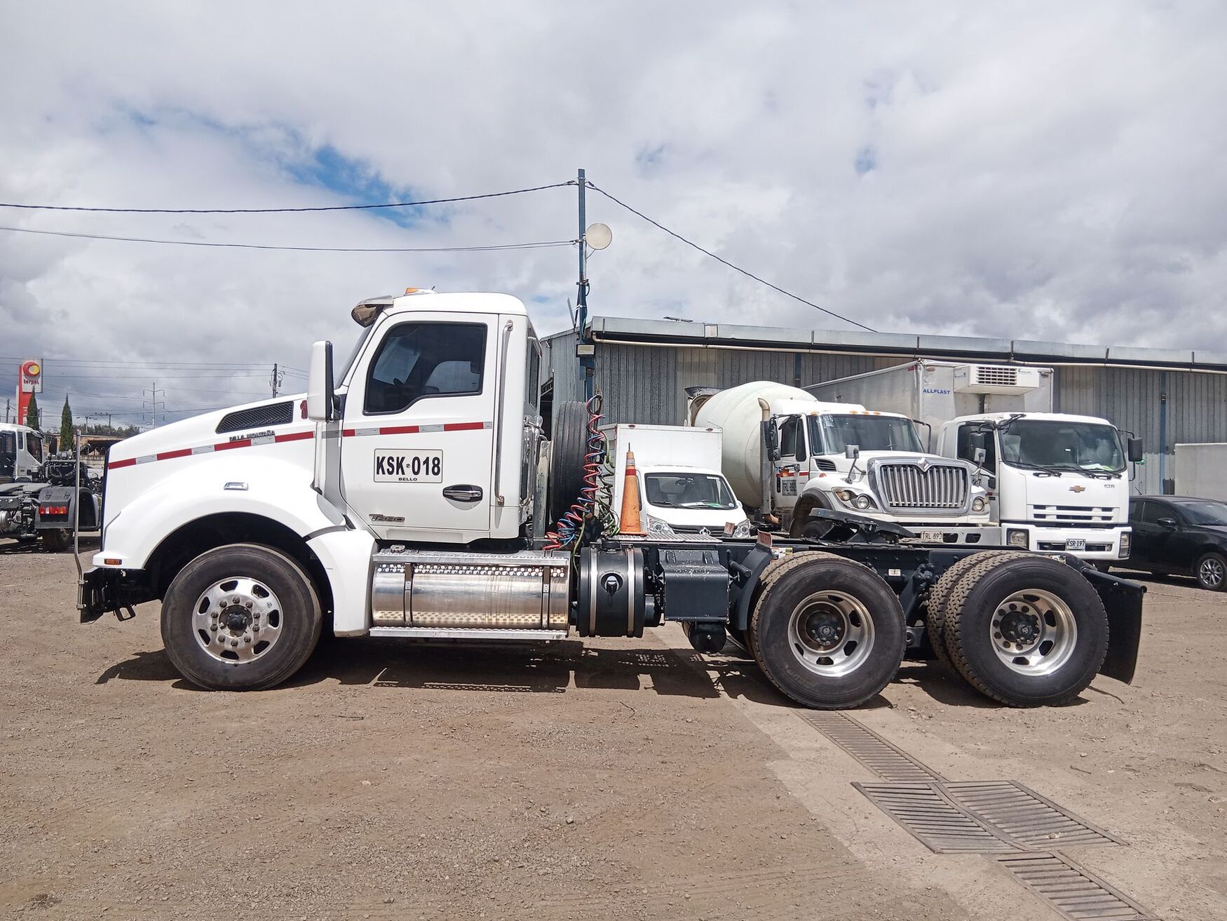 KENWORTH T880 PACCAR 2022
