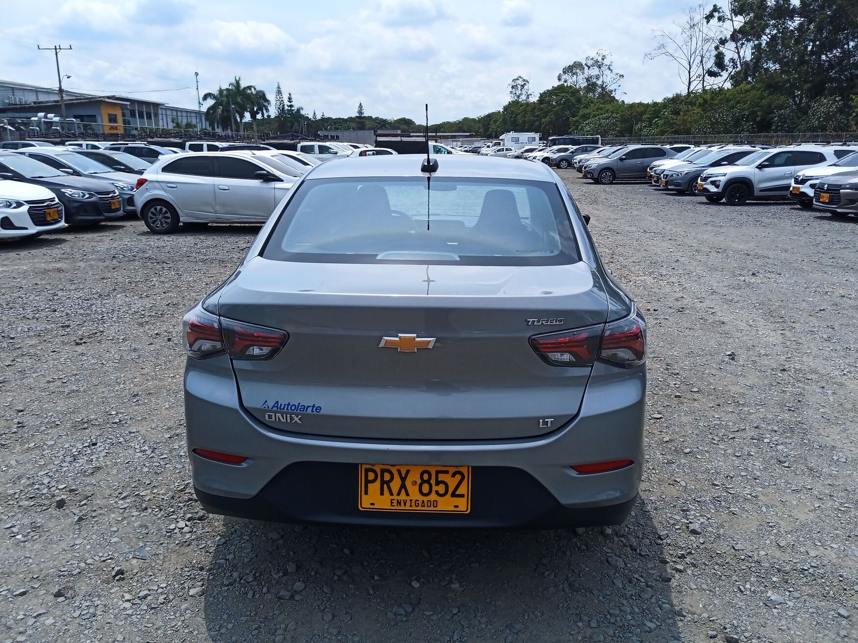 CHEVROLET ONIX 2026