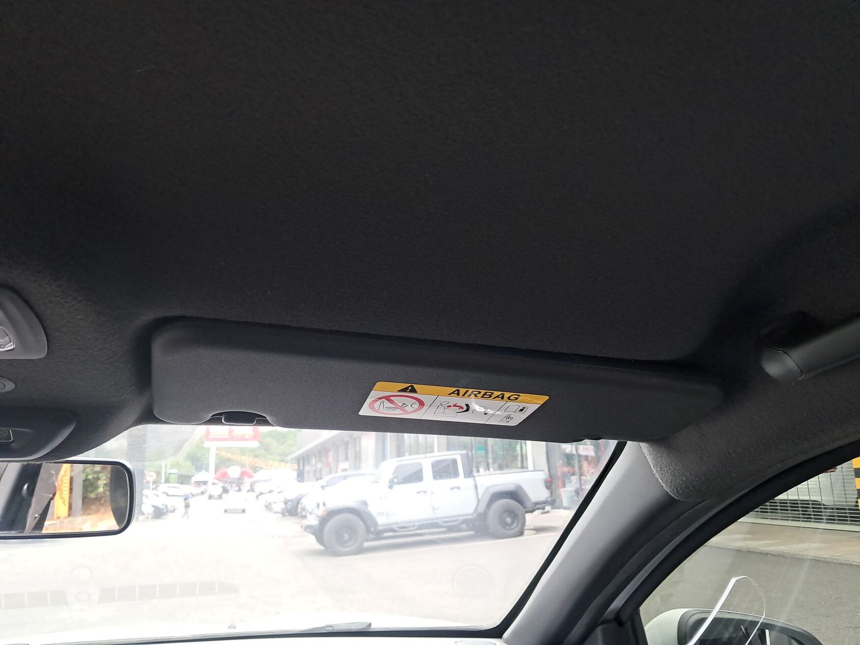 RENAULT DUSTER 2023