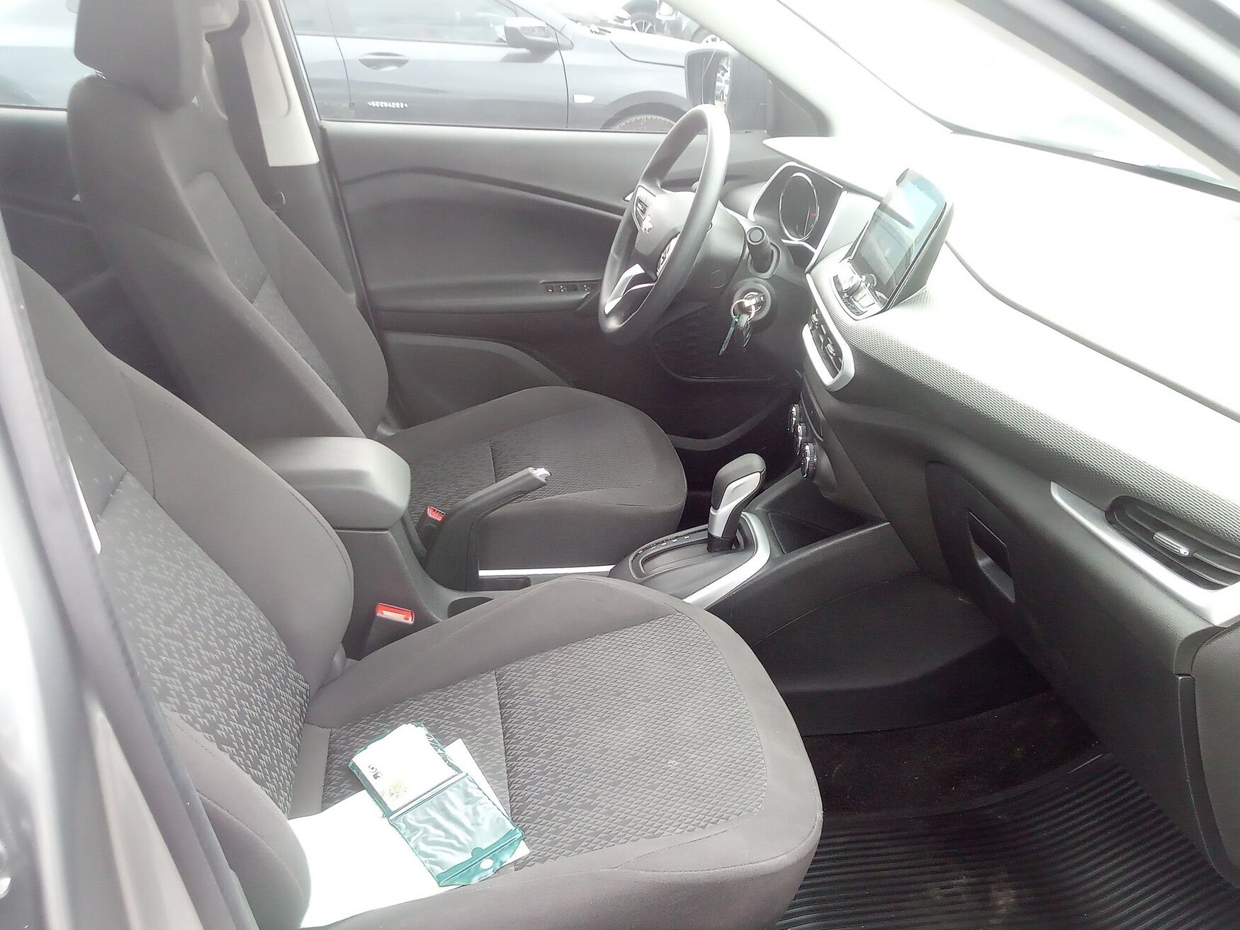 CHEVROLET TRACKER 2025