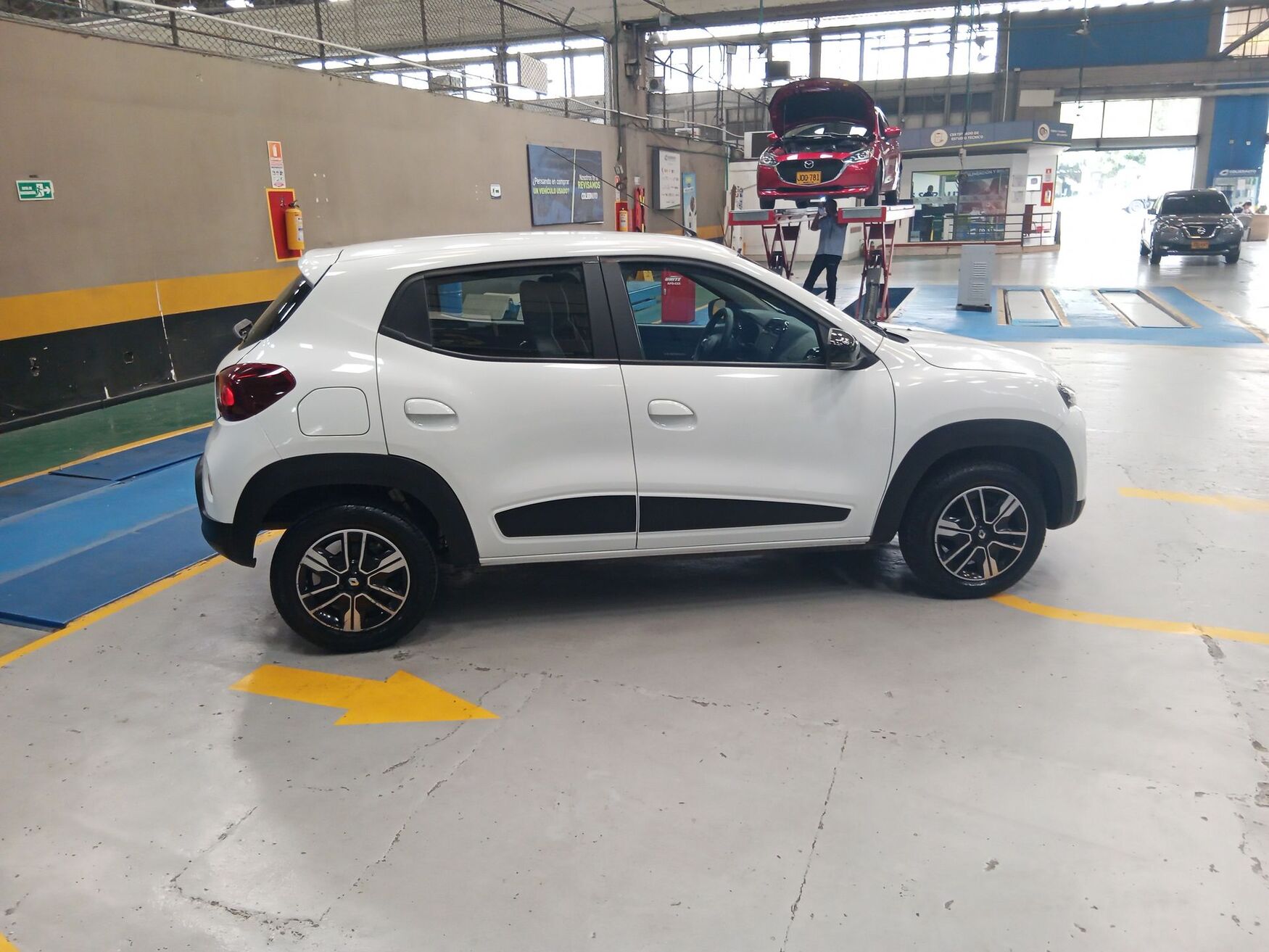 RENAULT KWID 2025