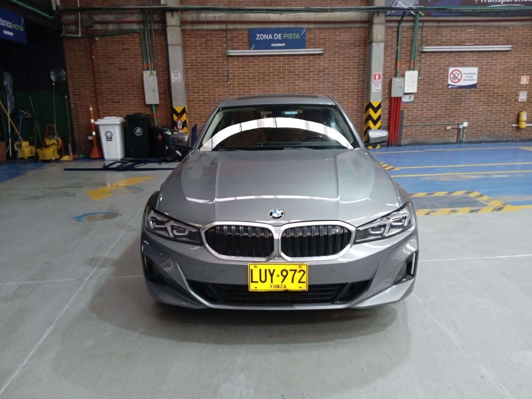 BMW 320I 2023