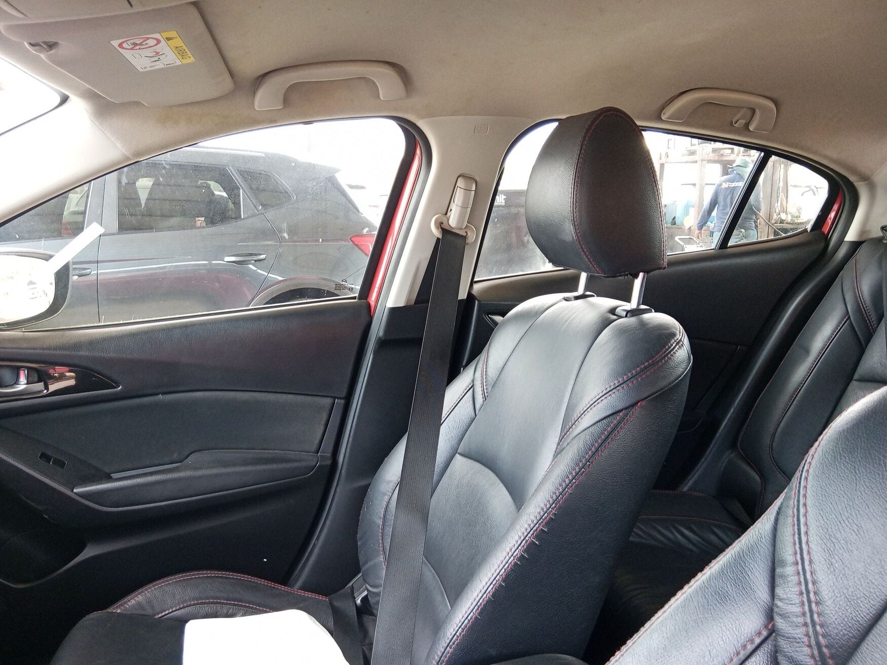 MAZDA 3 2015