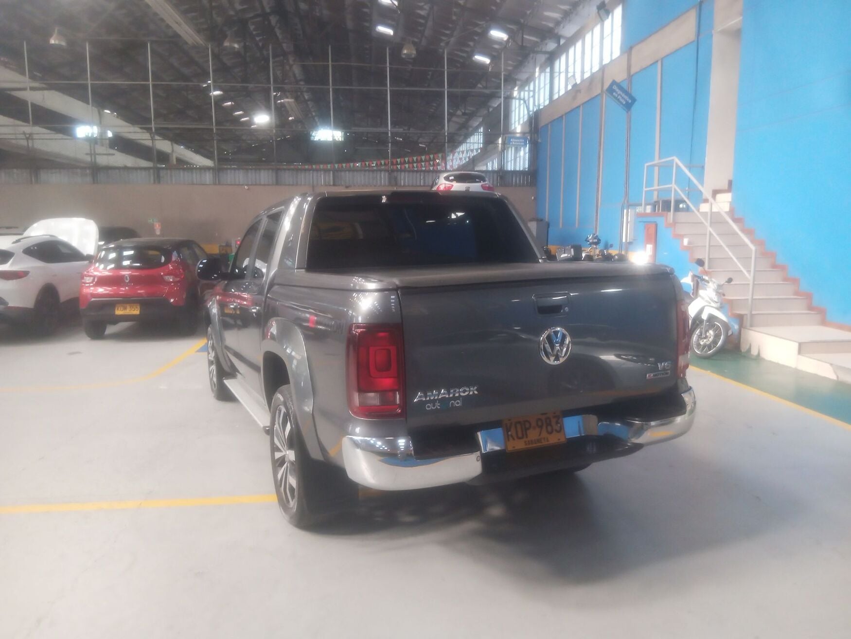 VOLKSWAGEN AMAROK 2021