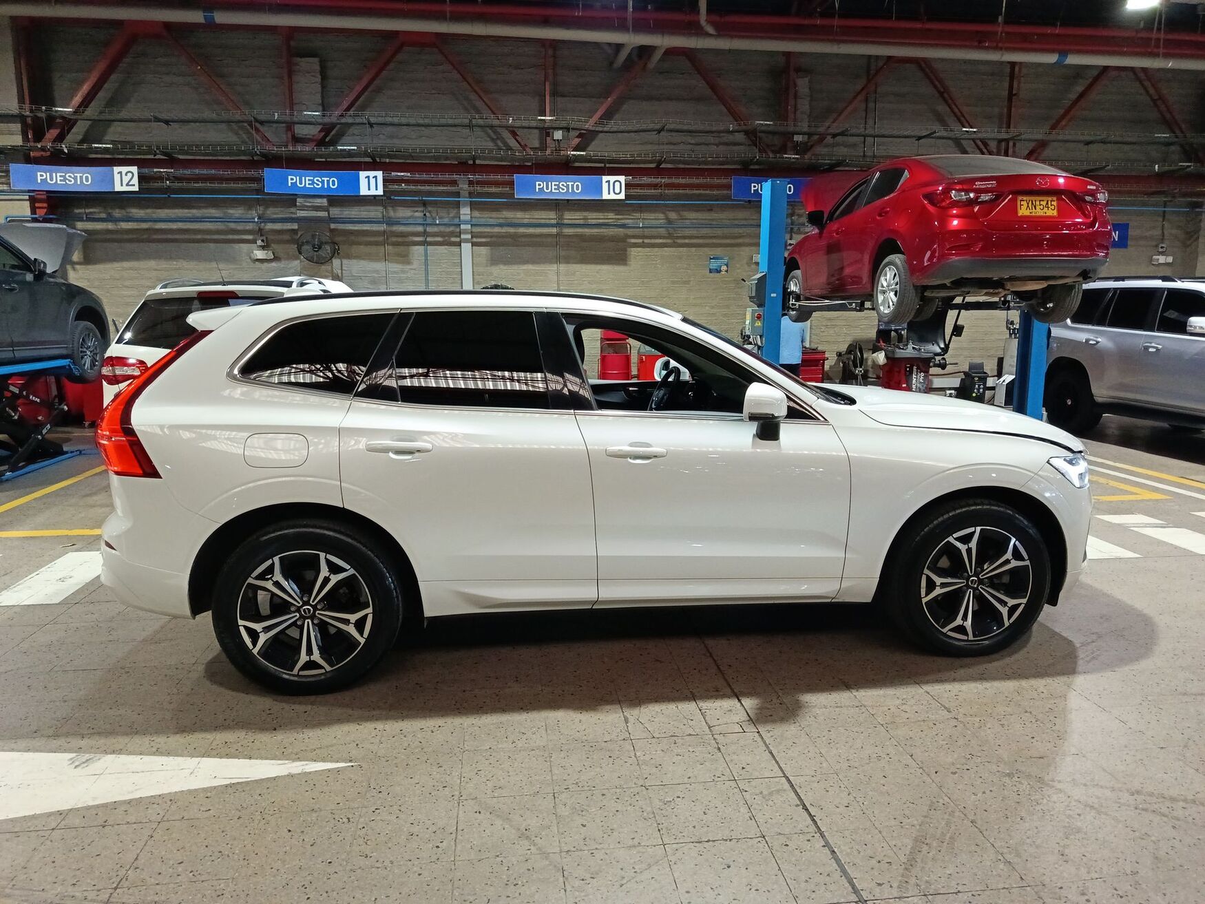 VOLVO XC60 2022