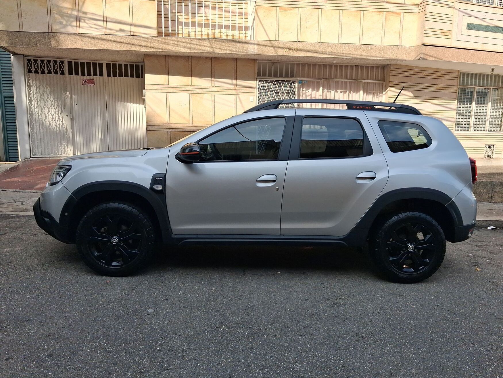 RENAULT DUSTER 2026