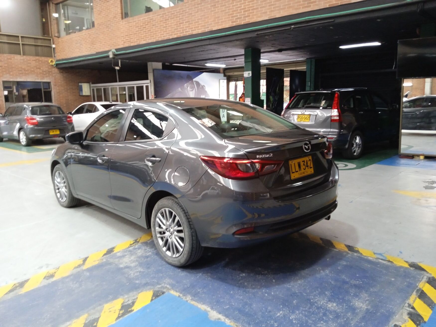 MAZDA 2 2023