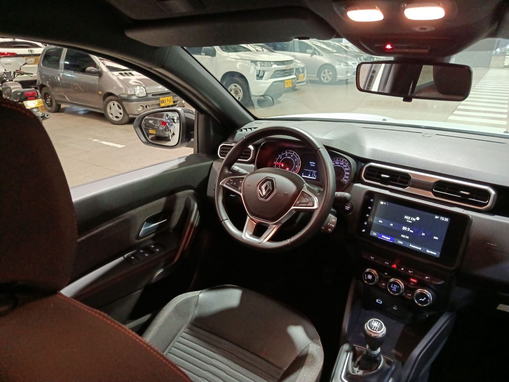 RENAULT DUSTER 2026