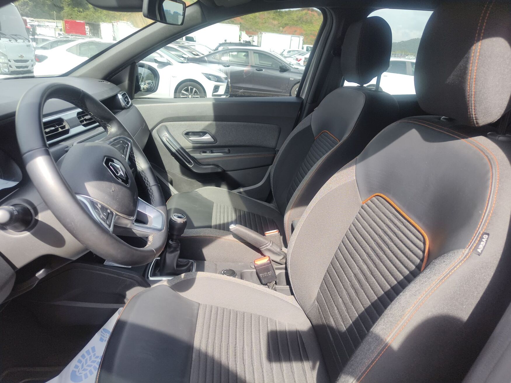 RENAULT DUSTER 2026