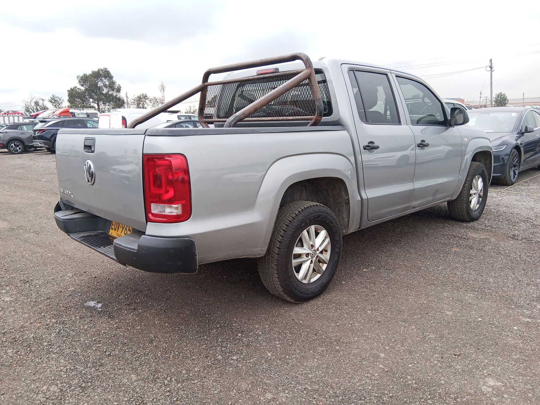 VOLKSWAGEN AMAROK 2023