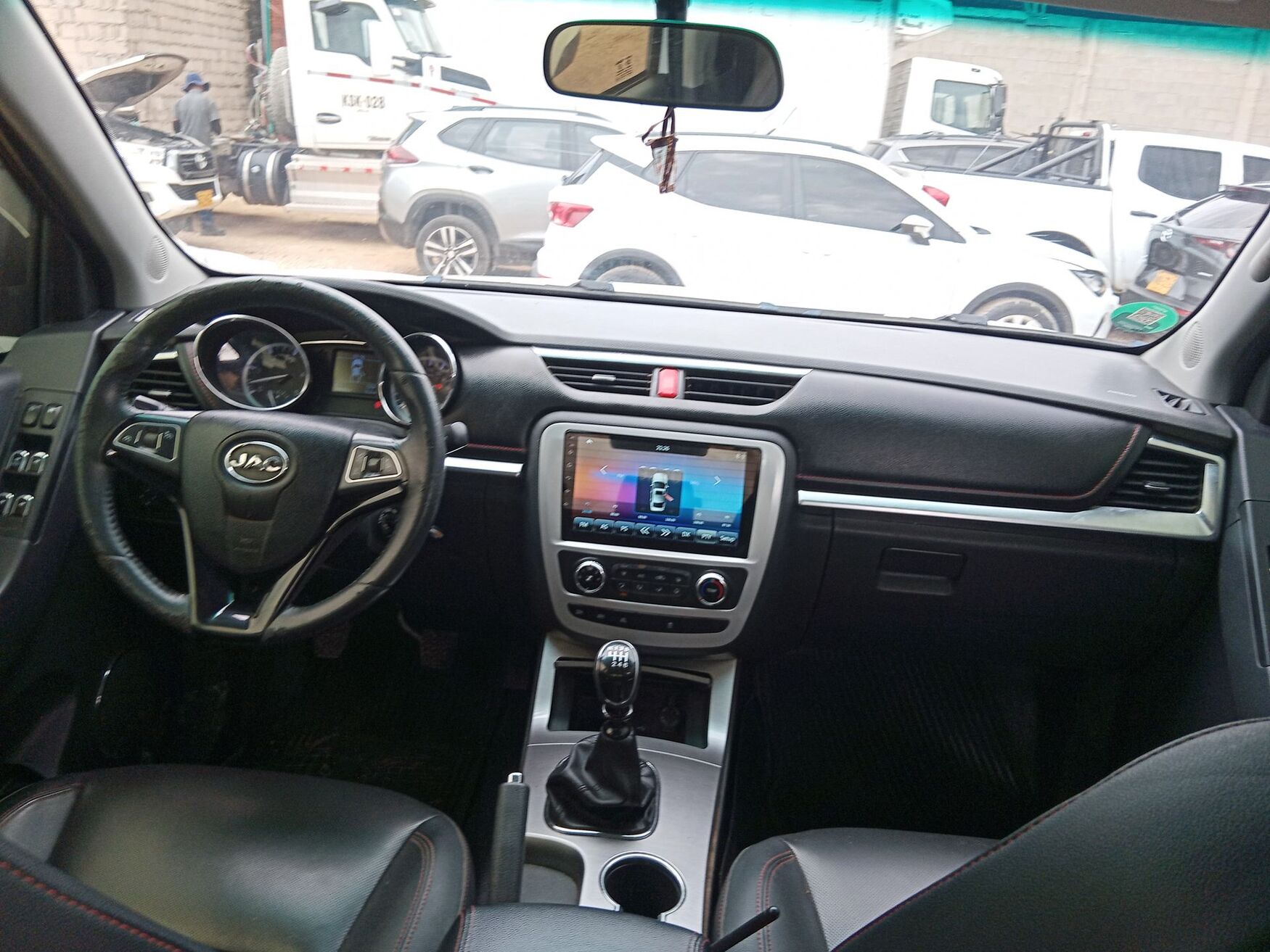 JAC JT8 2024