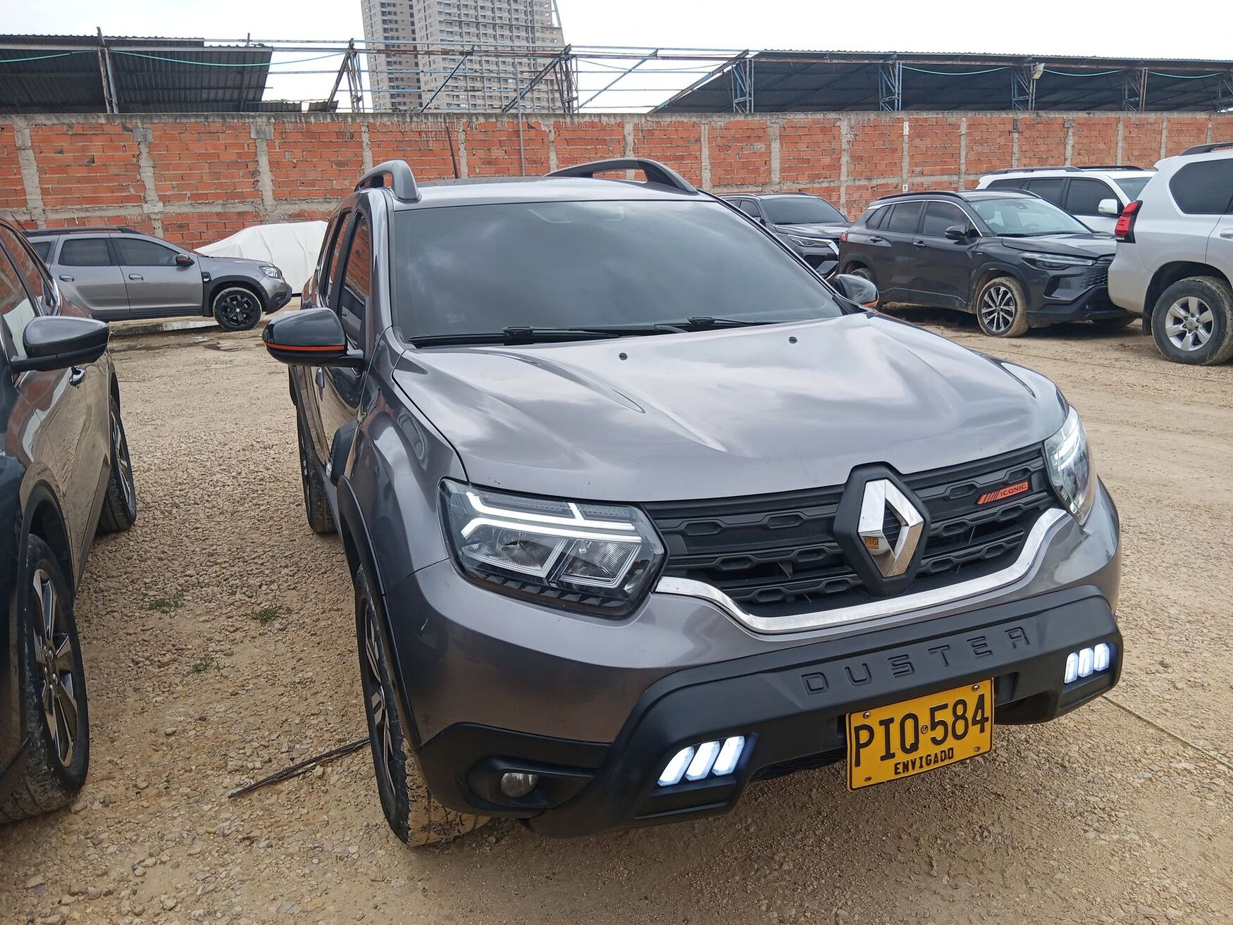 RENAULT DUSTER 2025