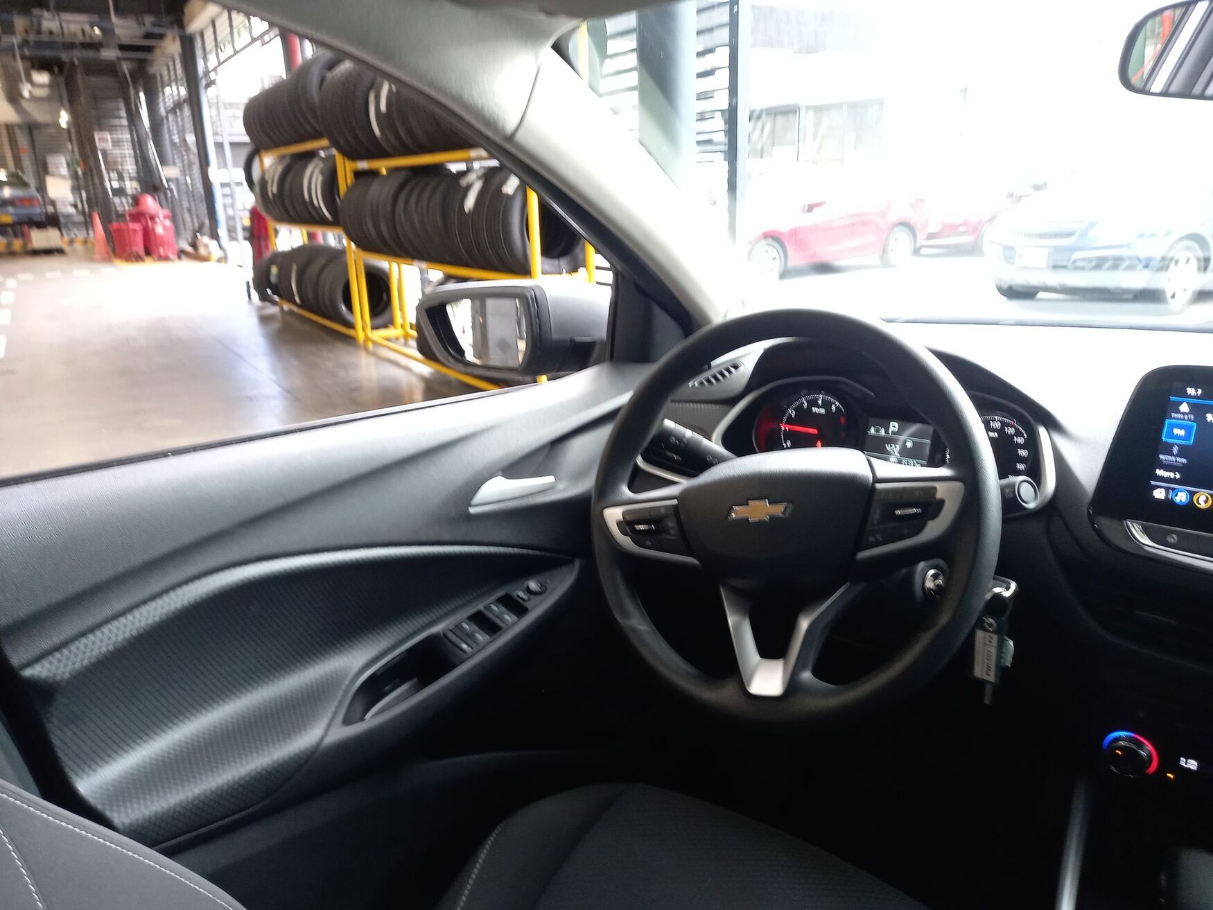CHEVROLET ONIX 2025