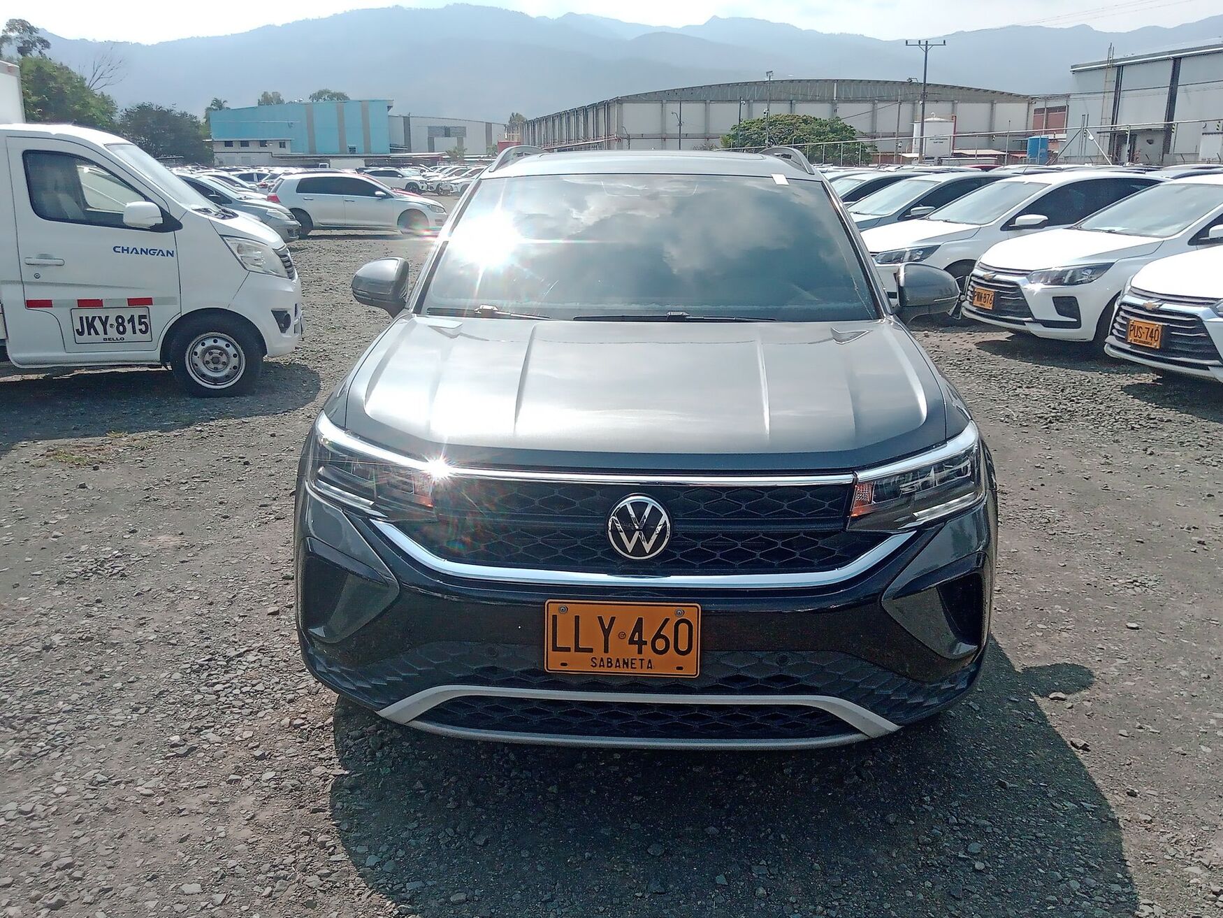 VOLKSWAGEN TAOS 2022