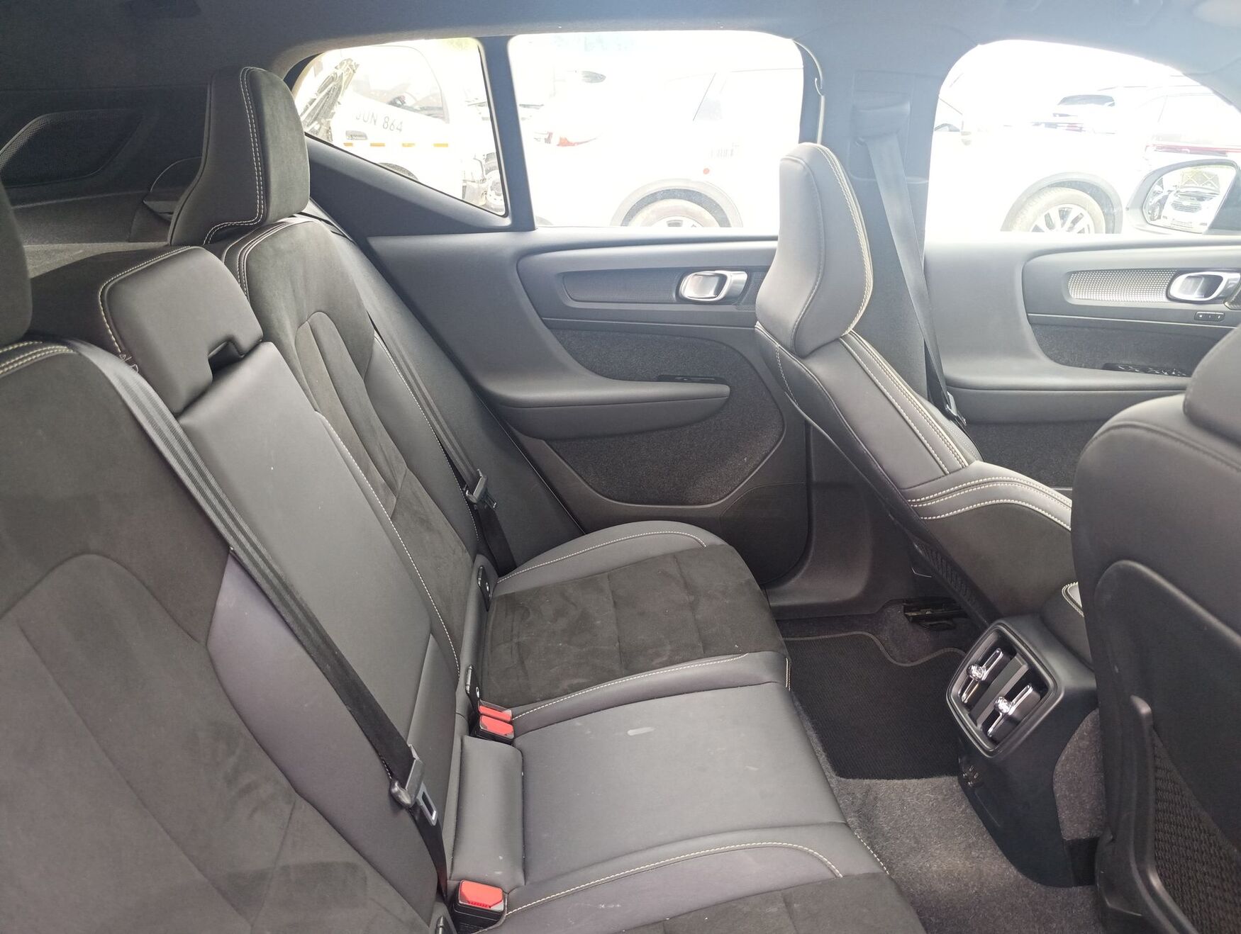 VOLVO XC40 2022