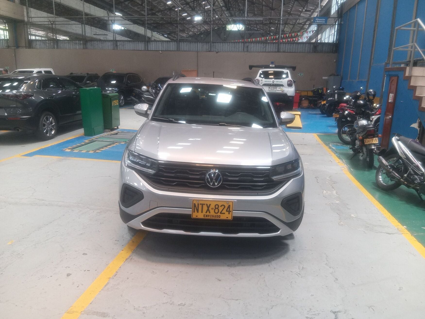 VOLKSWAGEN T-CROSS 2025
