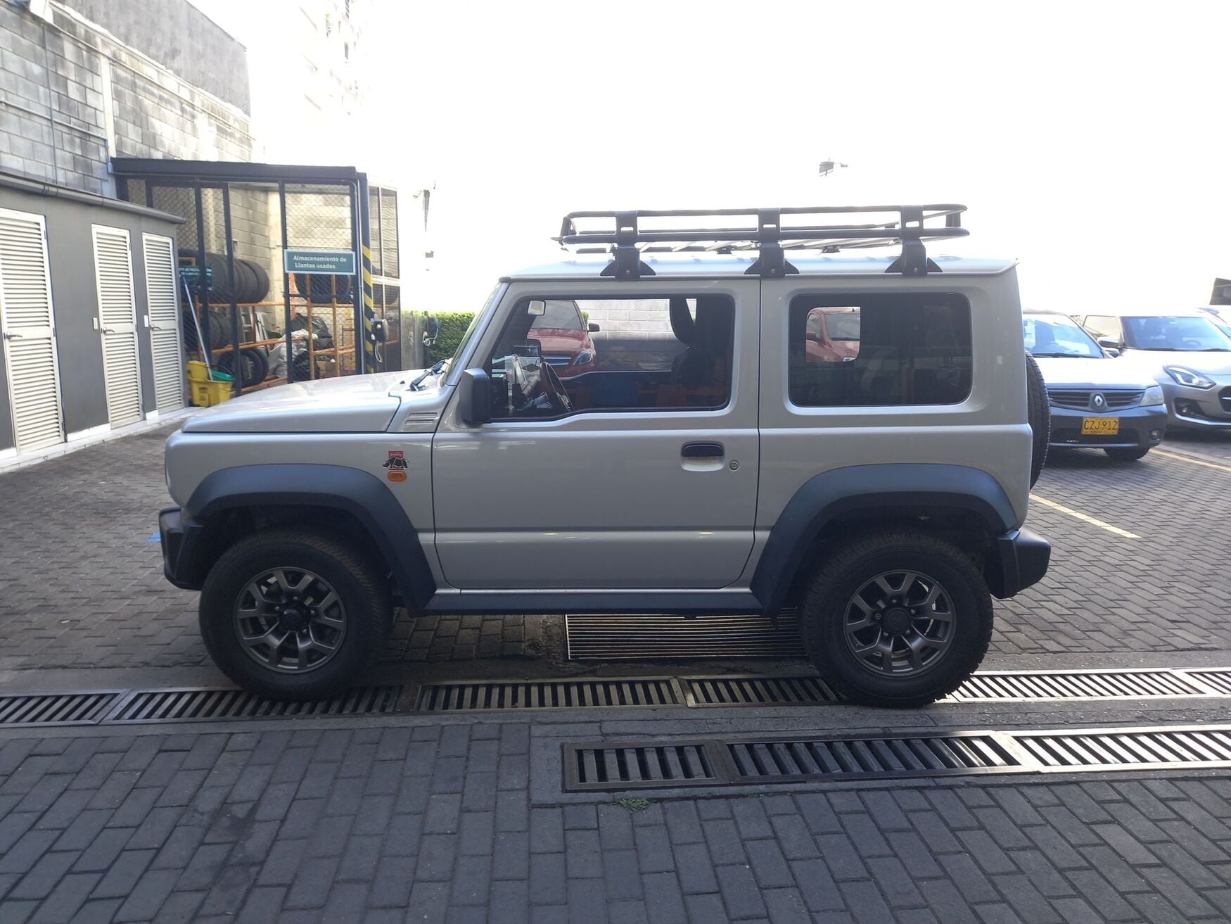 SUZUKI JIMNY 2024