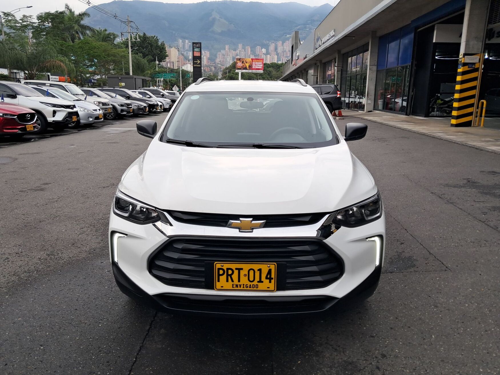 CHEVROLET TRACKER 2025
