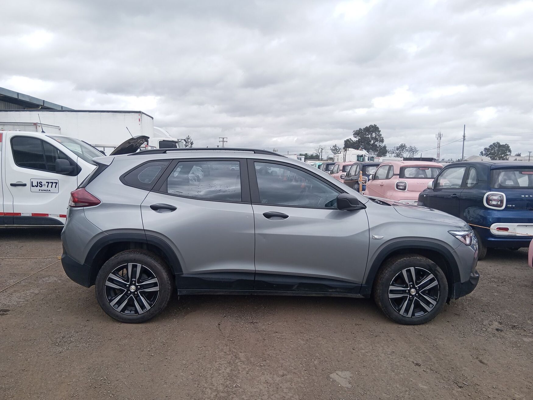 CHEVROLET TRACKER 2025
