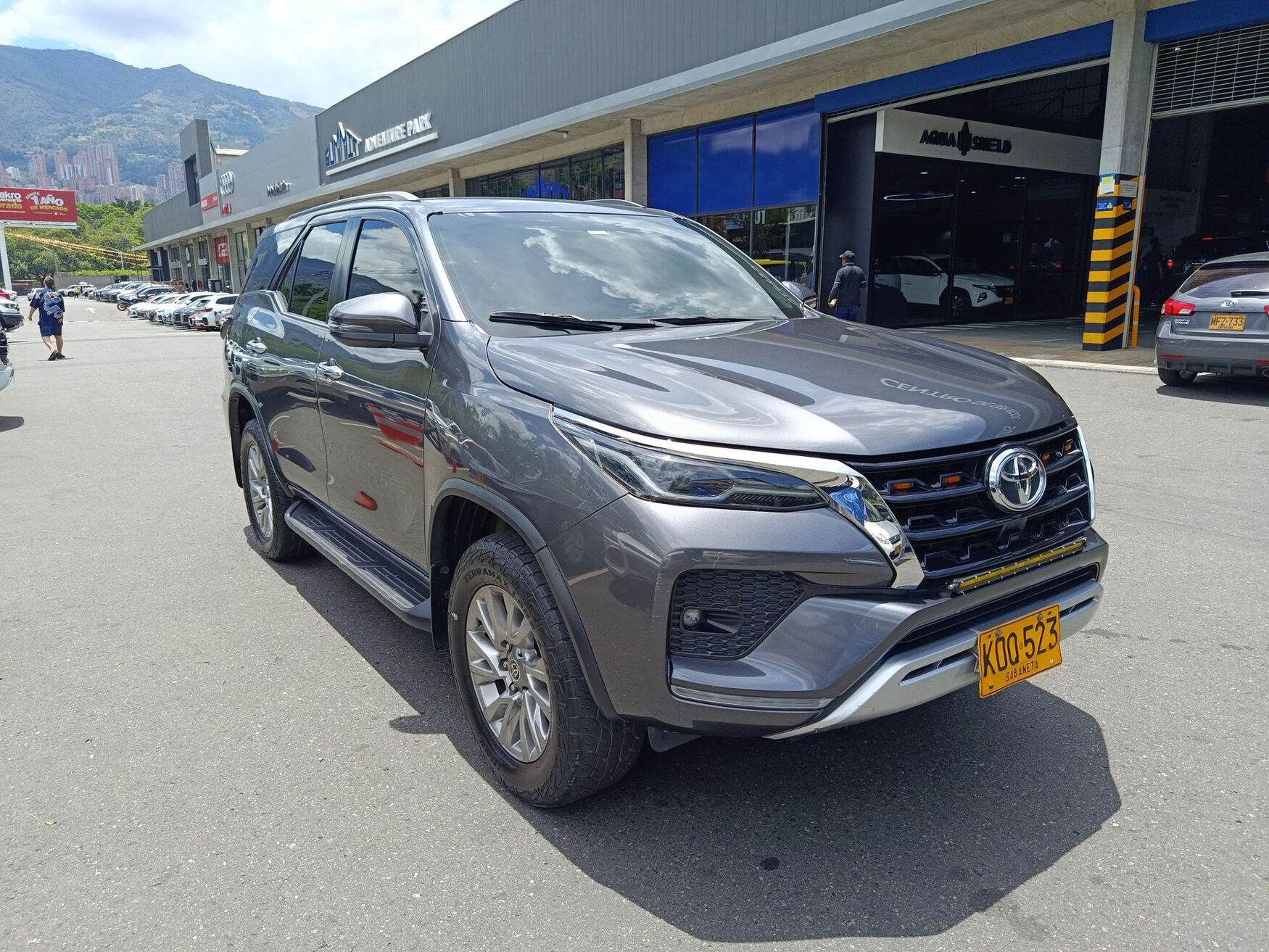 TOYOTA FORTUNER 2021