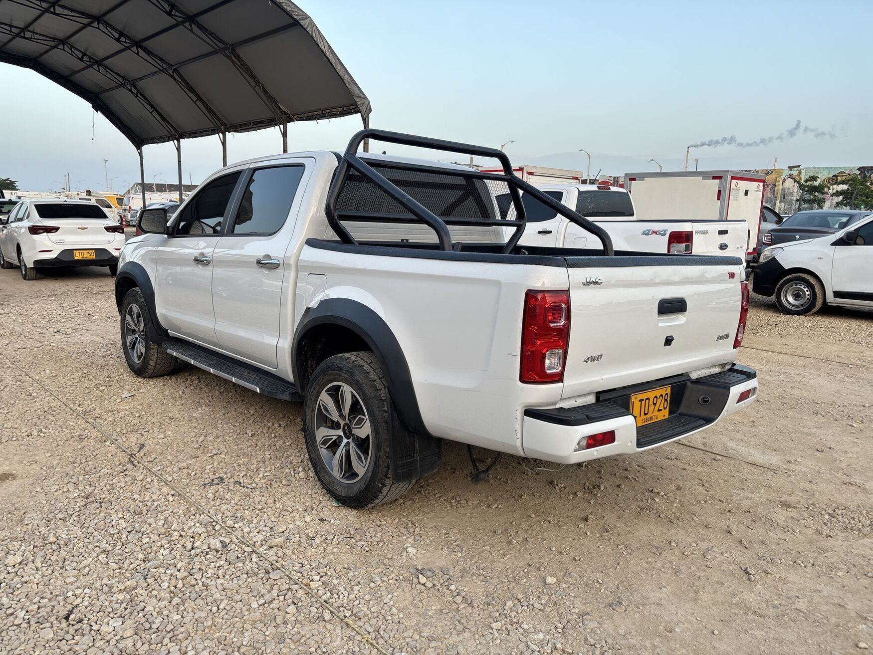 JAC JT8 2024