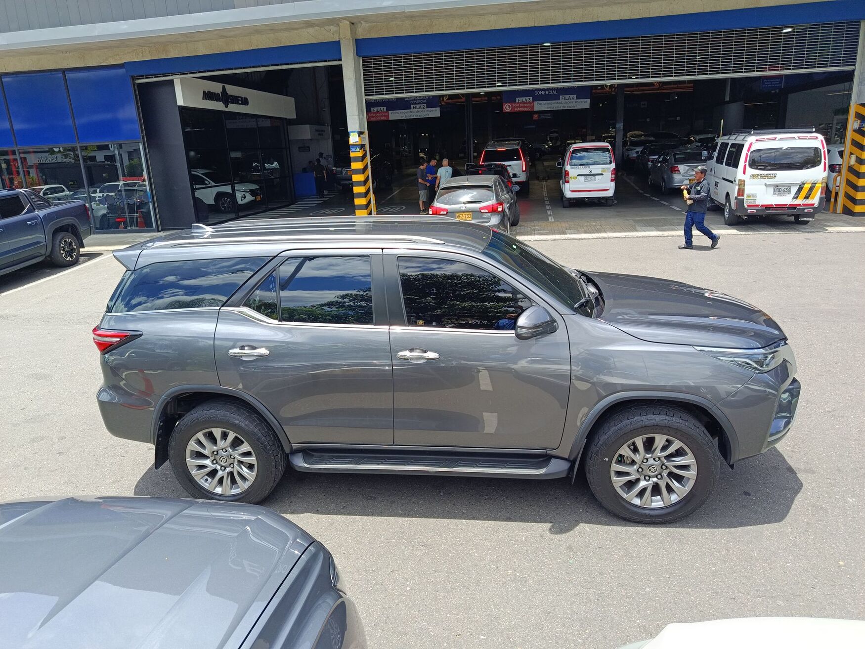 TOYOTA FORTUNER 2021