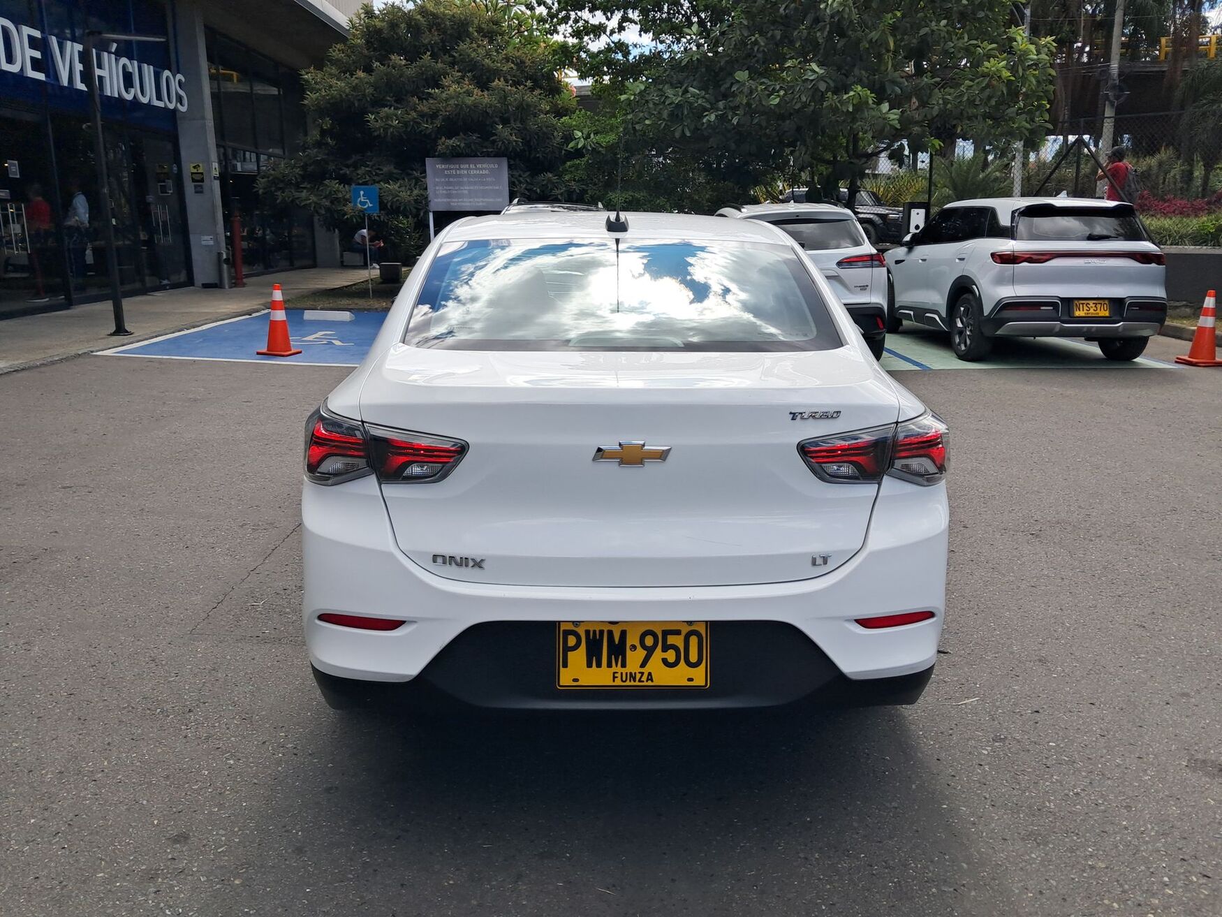 CHEVROLET ONIX 2026