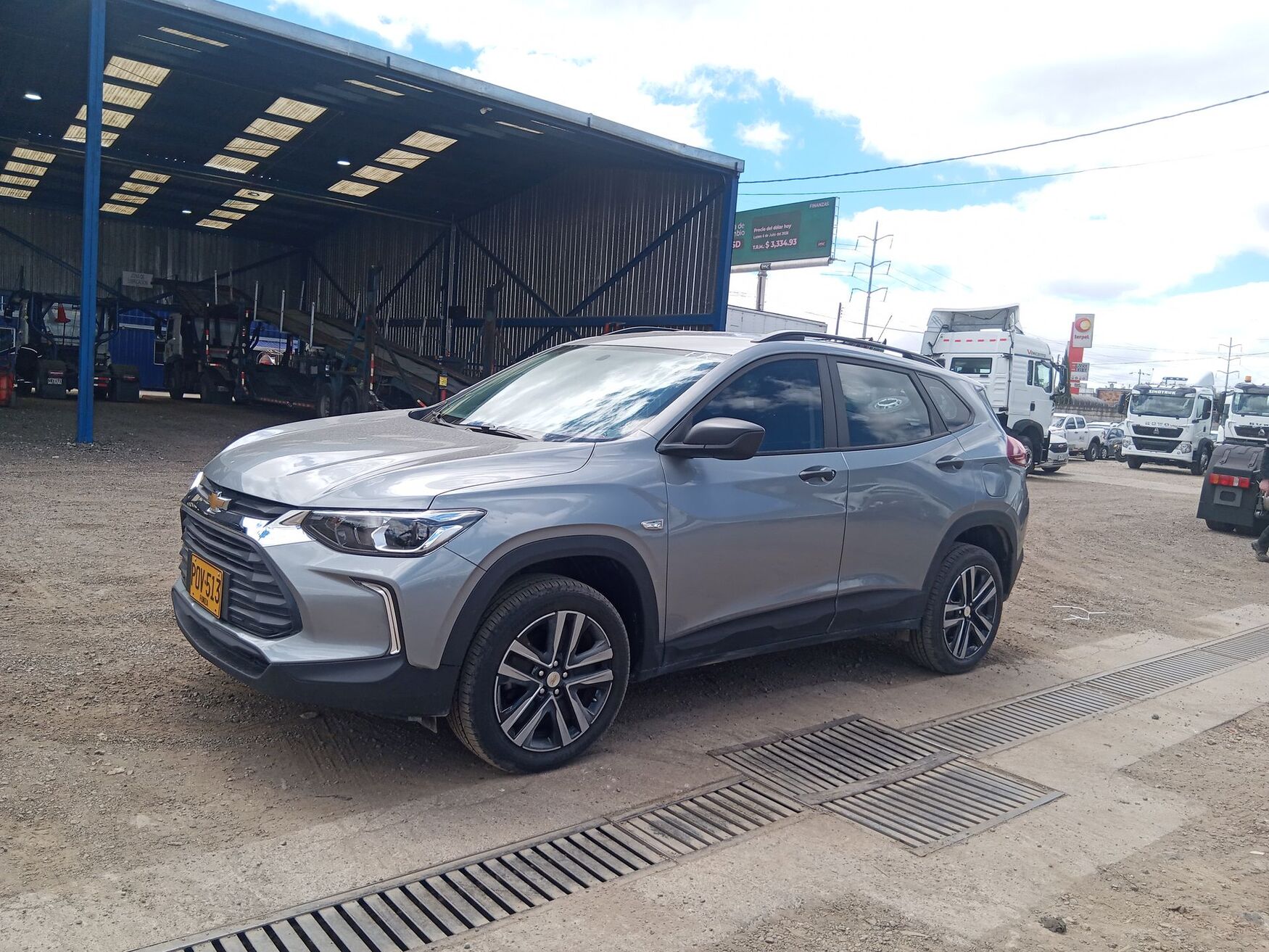 CHEVROLET TRACKER 2025