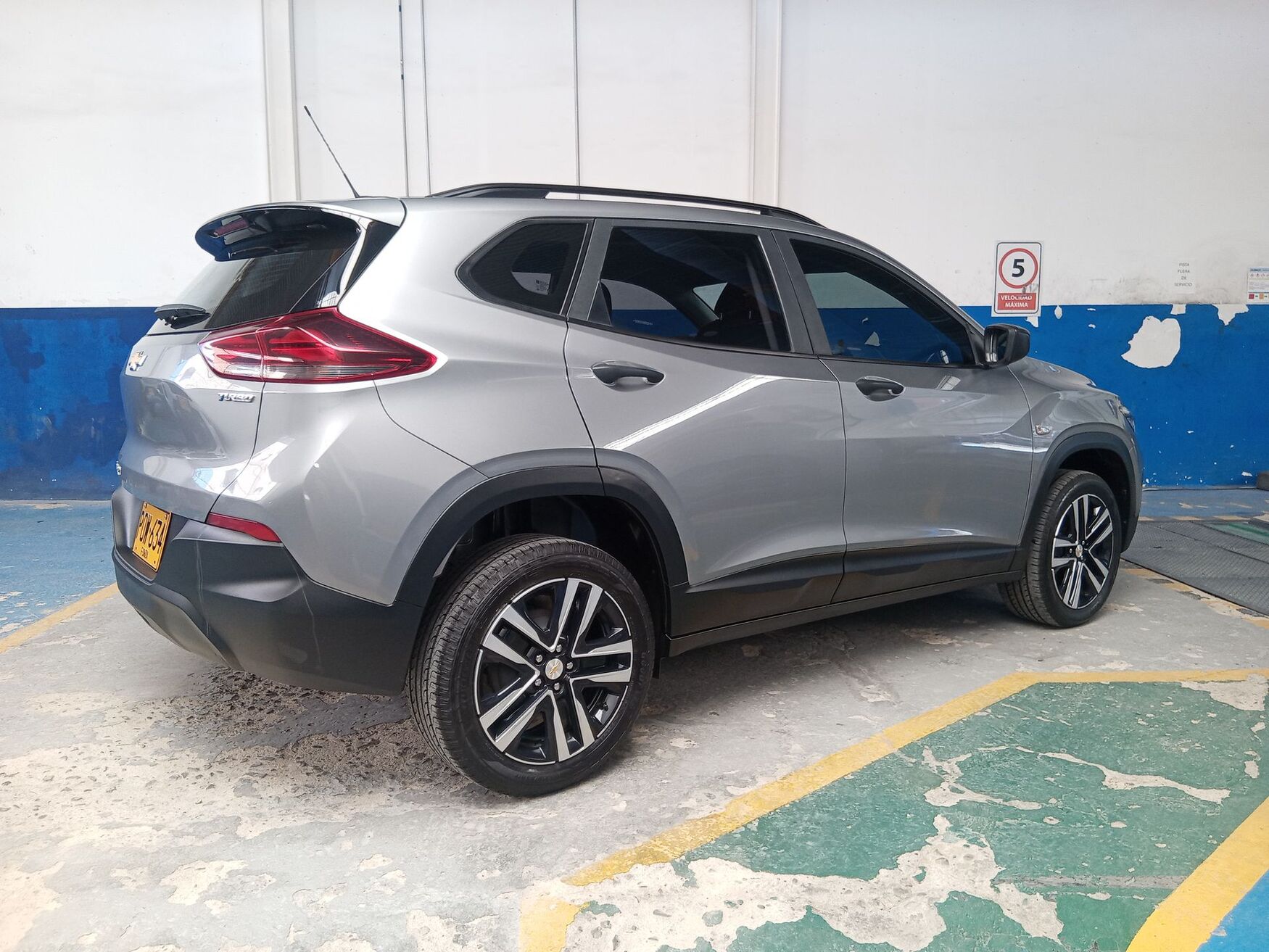 CHEVROLET TRACKER 2025