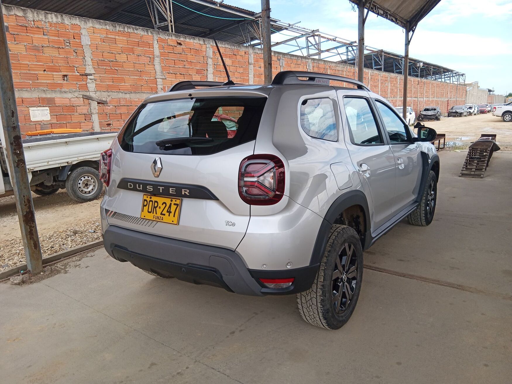 RENAULT DUSTER 2025