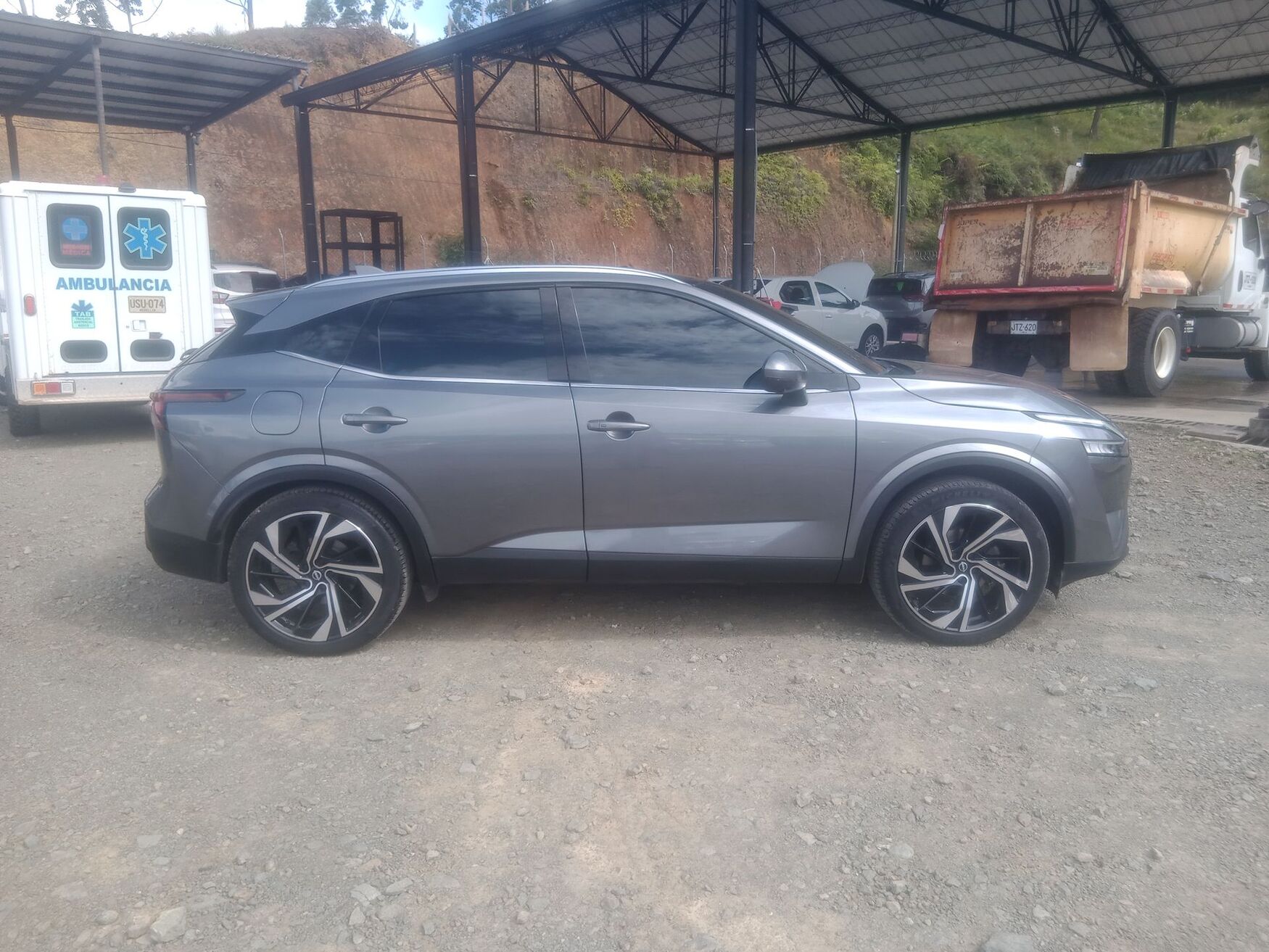 NISSAN QASHQAI 2025