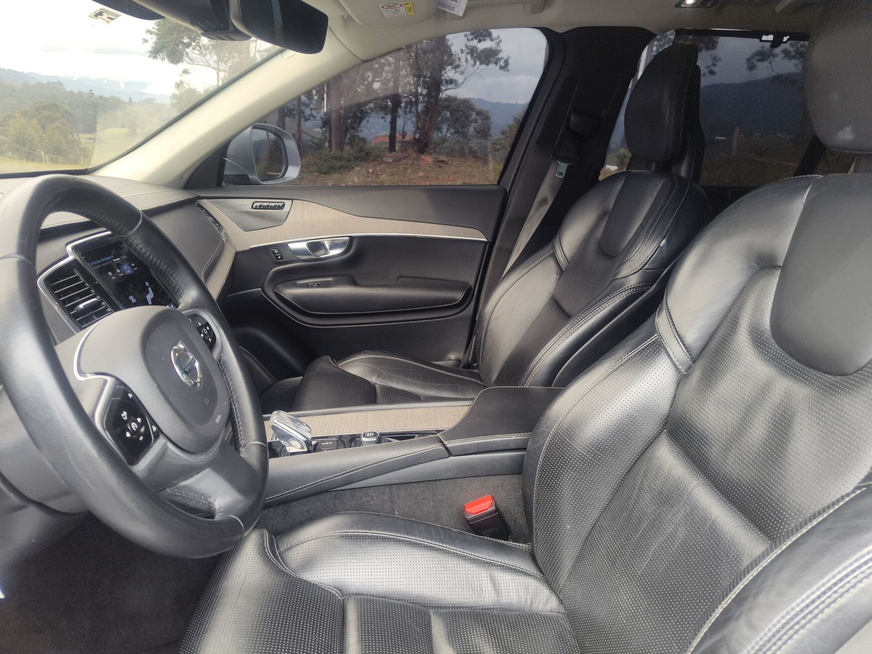 VOLVO XC90 2022