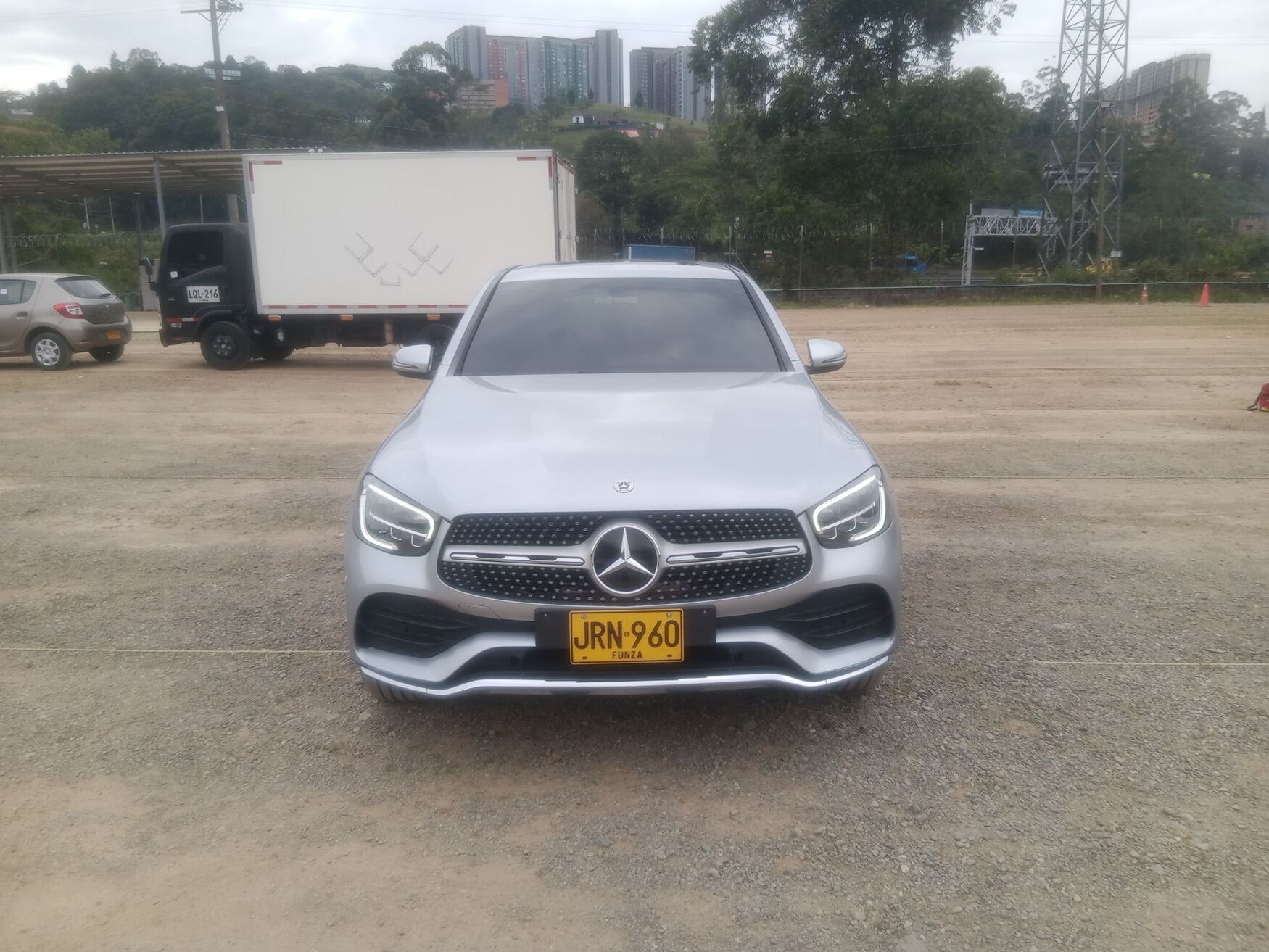 MERCEDES-BENZ GLC300E 2022