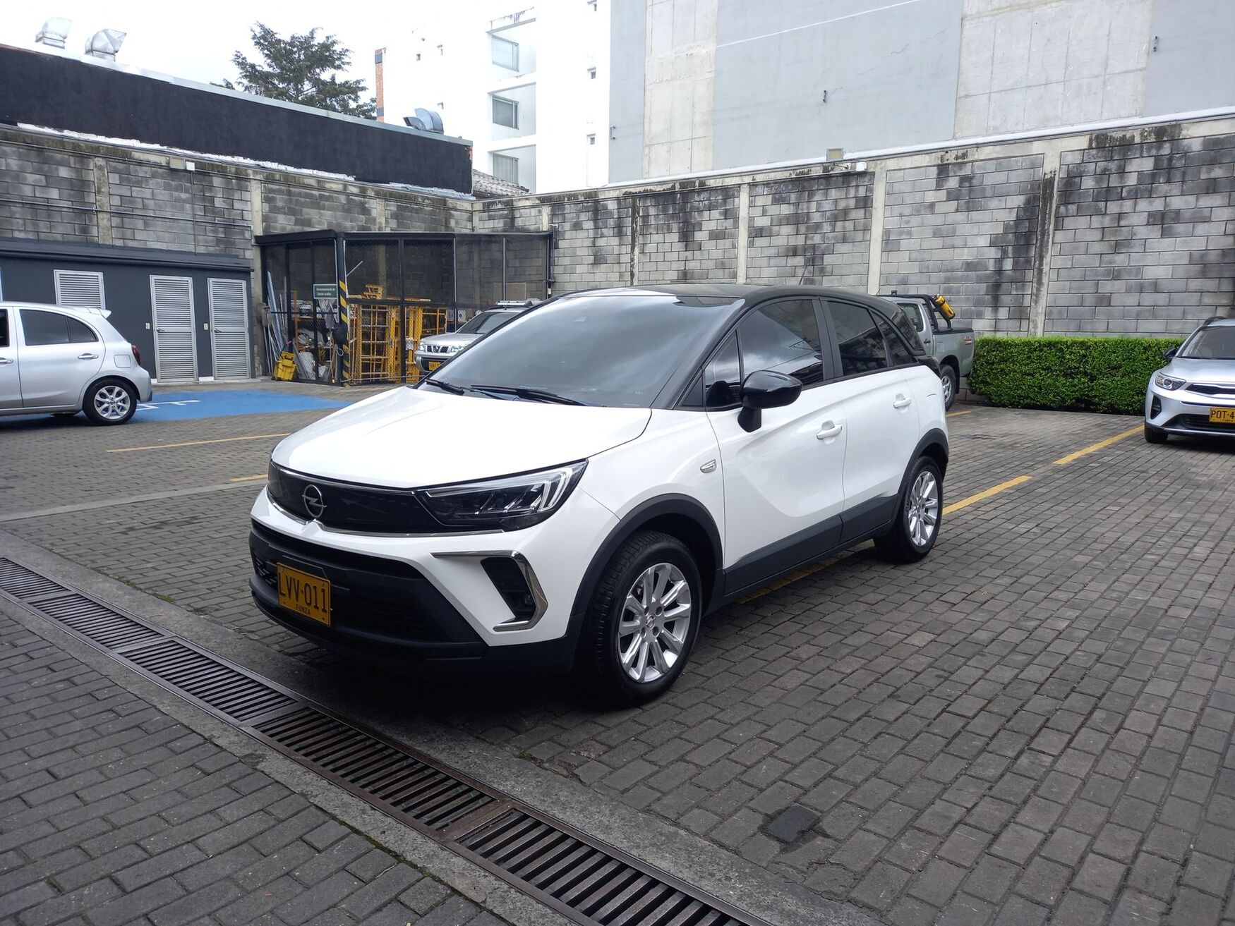 OPEL CROSSLAND 2023