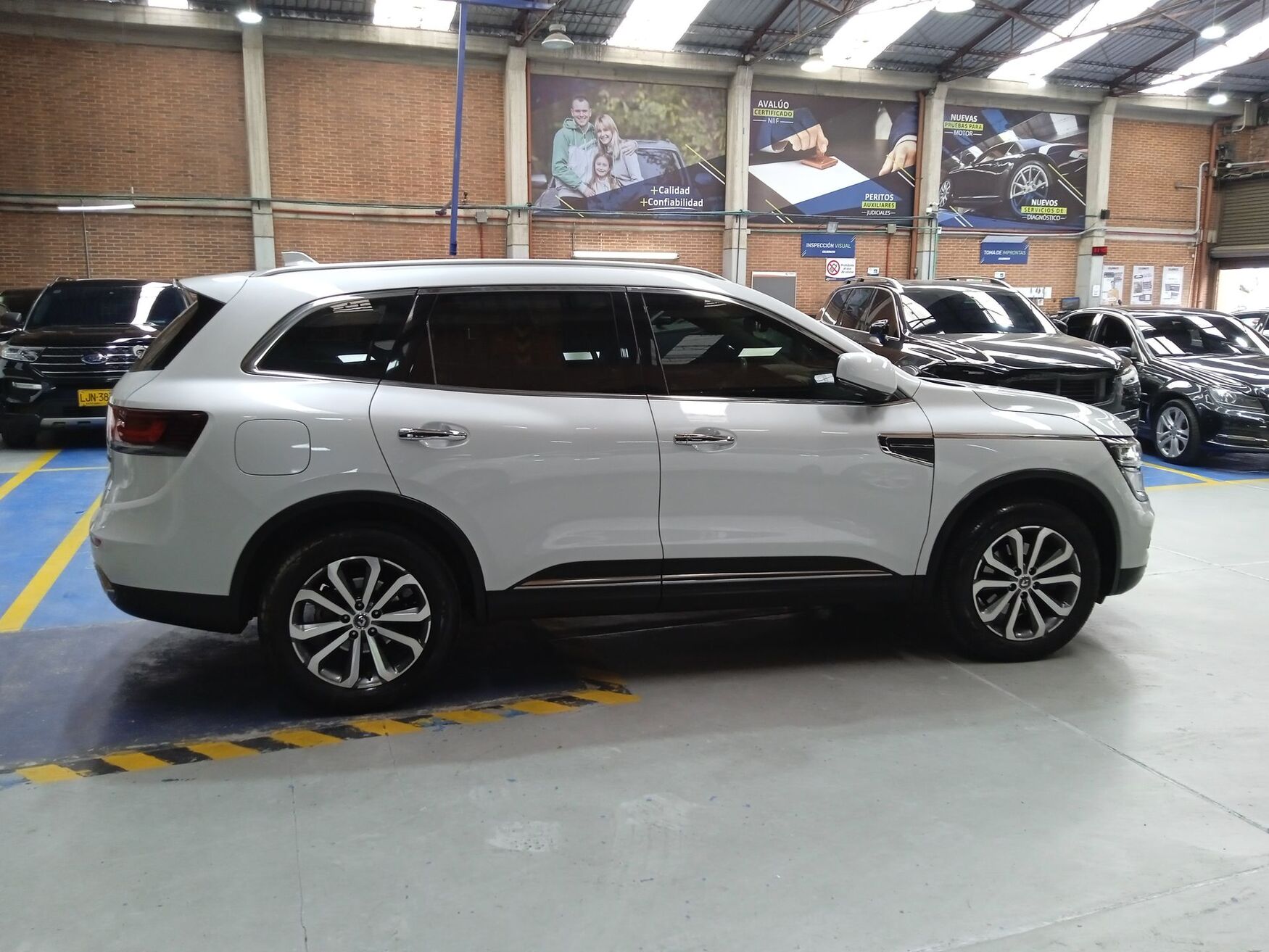 RENAULT KOLEOS 2023