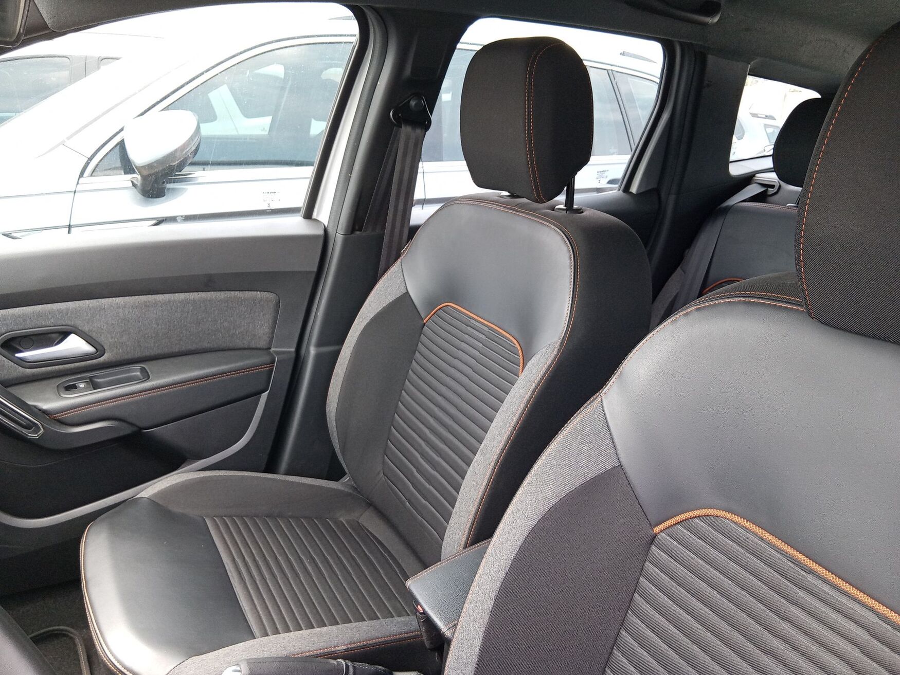 RENAULT DUSTER 2026