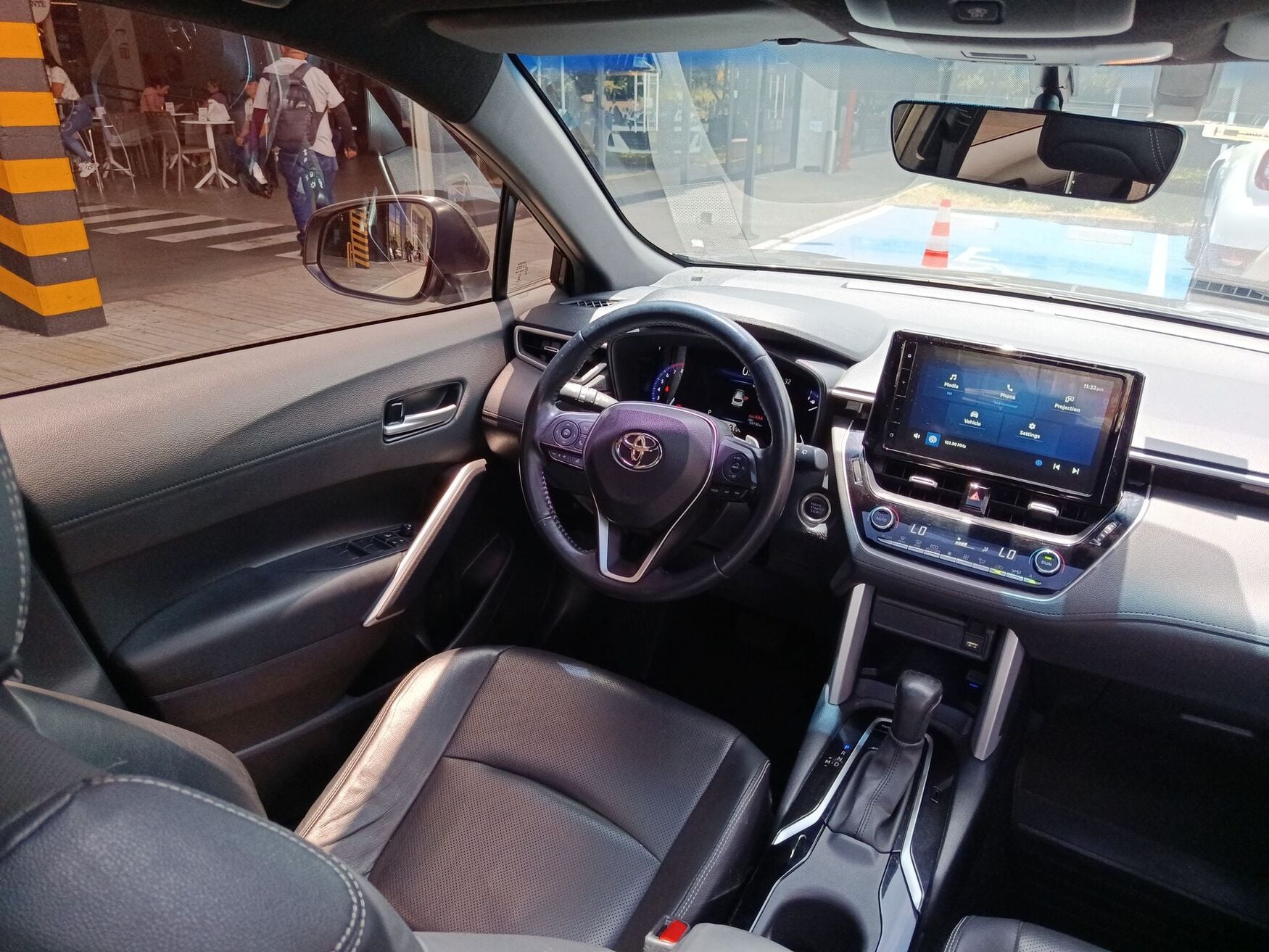 TOYOTA COROLLA CROSS 2023