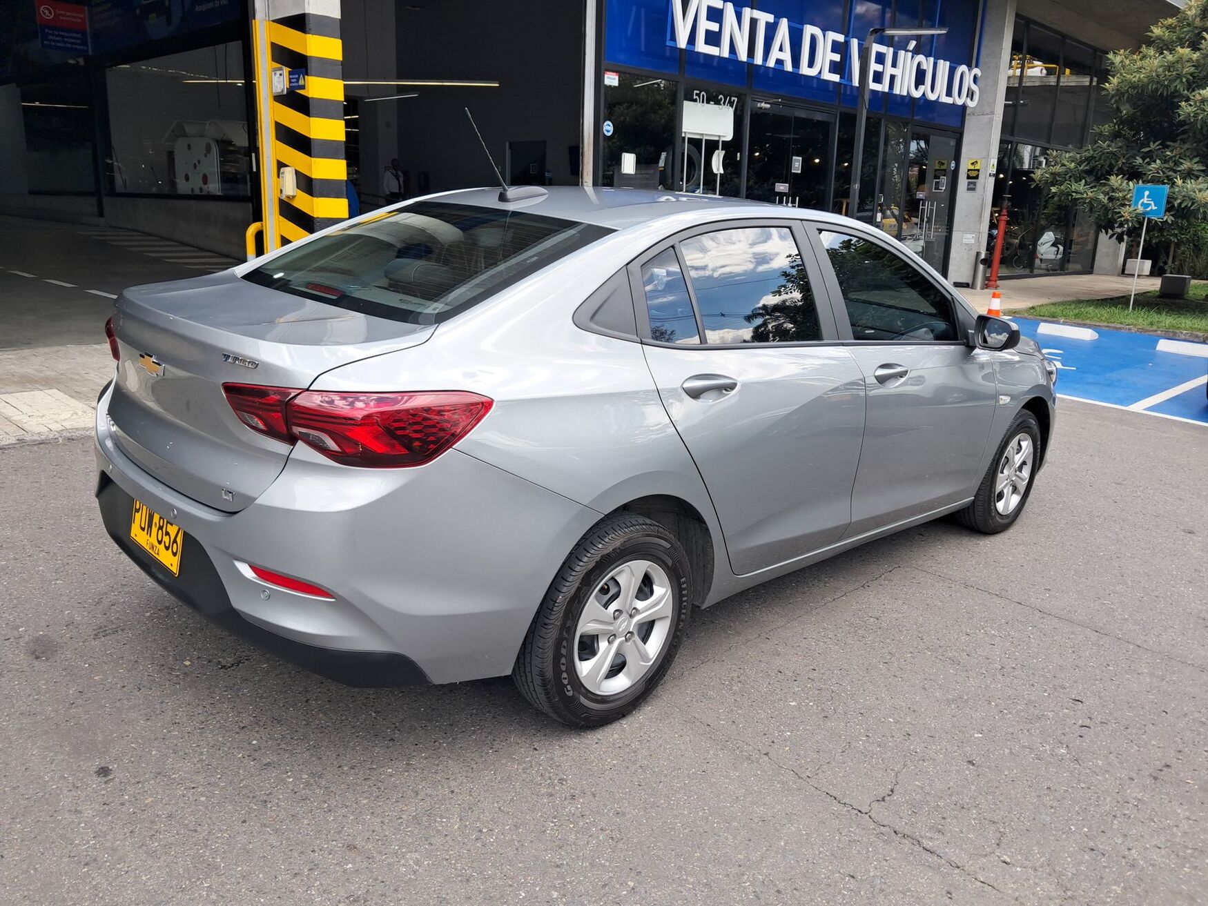 CHEVROLET ONIX 2025