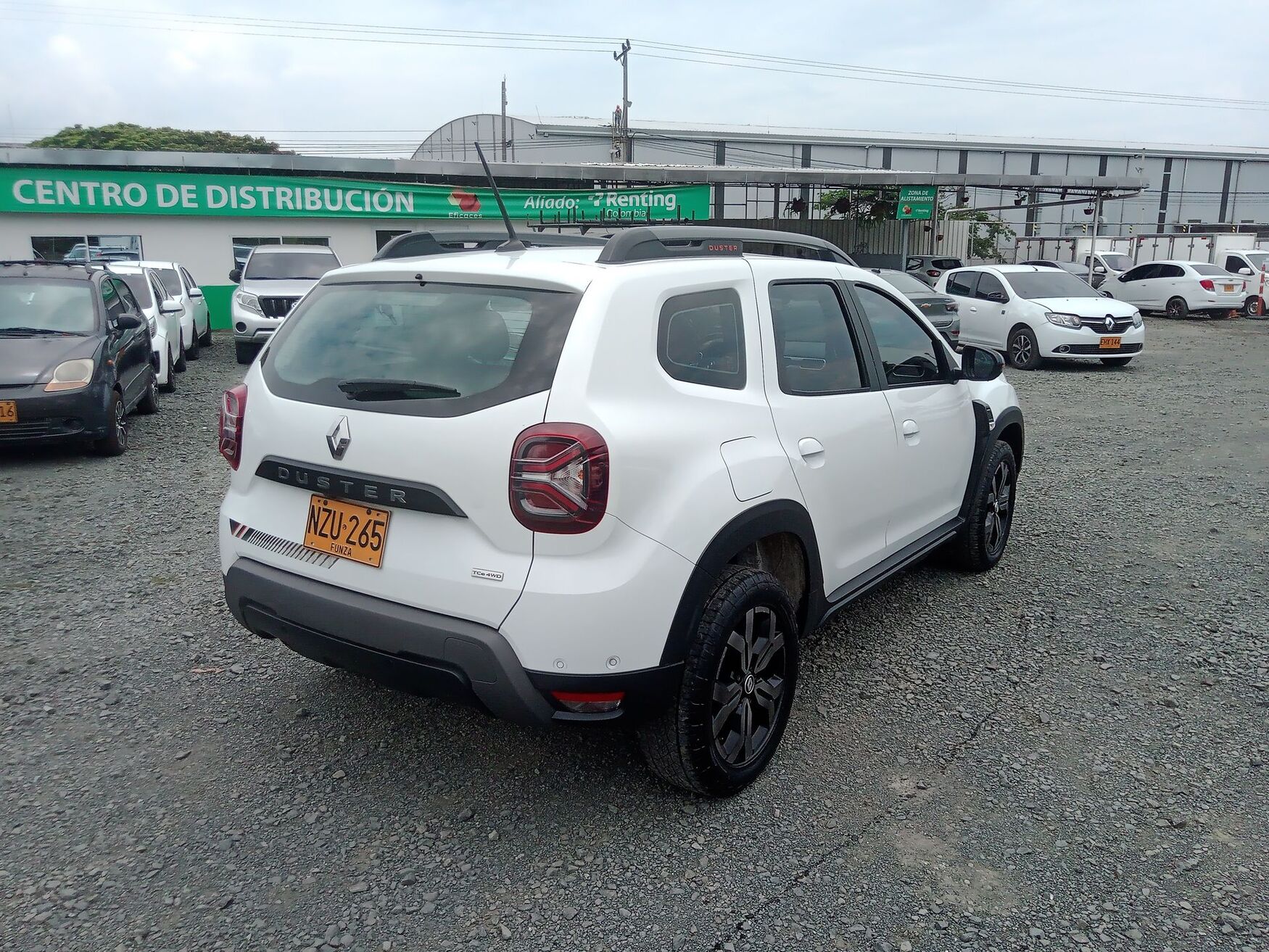 RENAULT DUSTER 2025