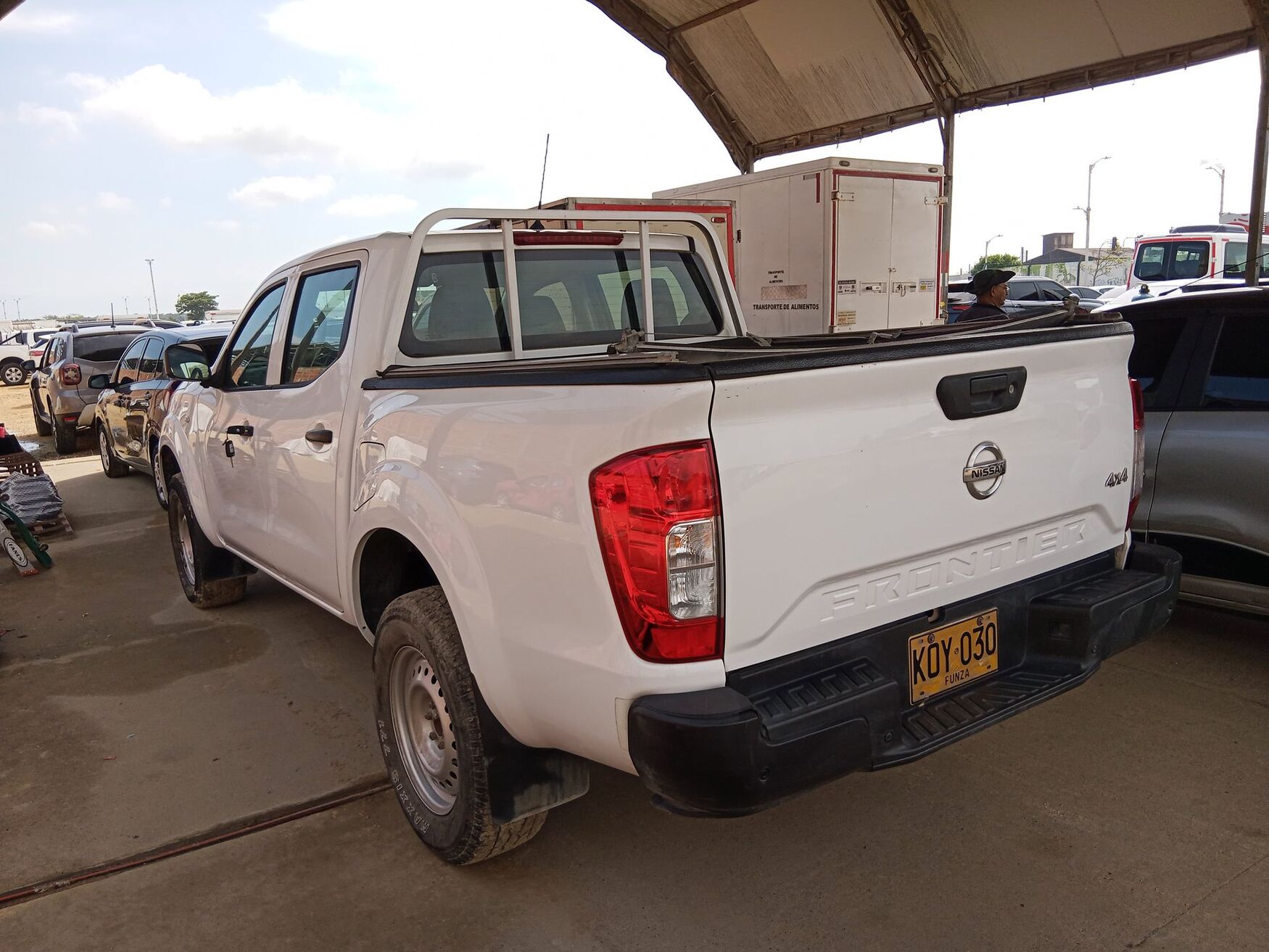 NISSAN FRONTIER 2022