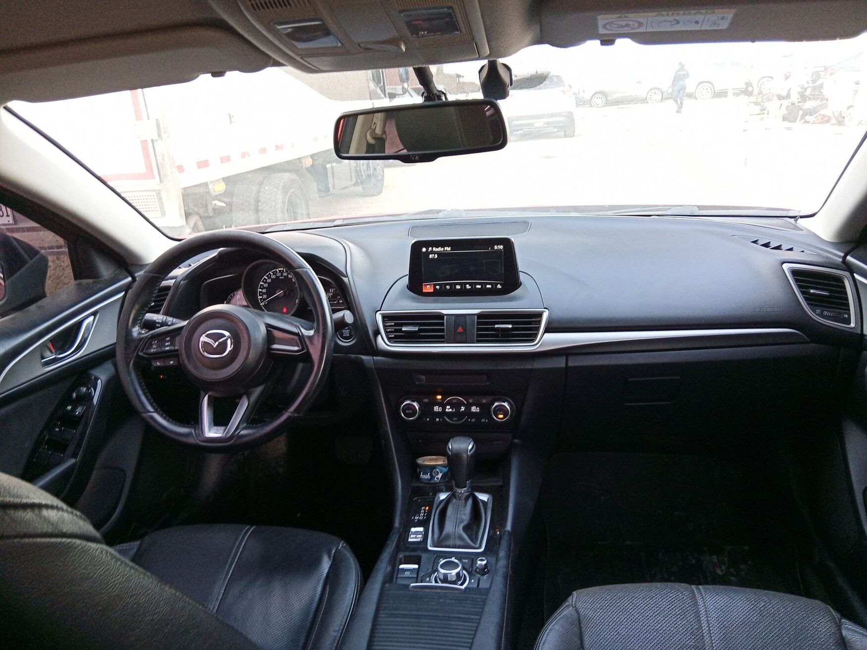 MAZDA 3 2019