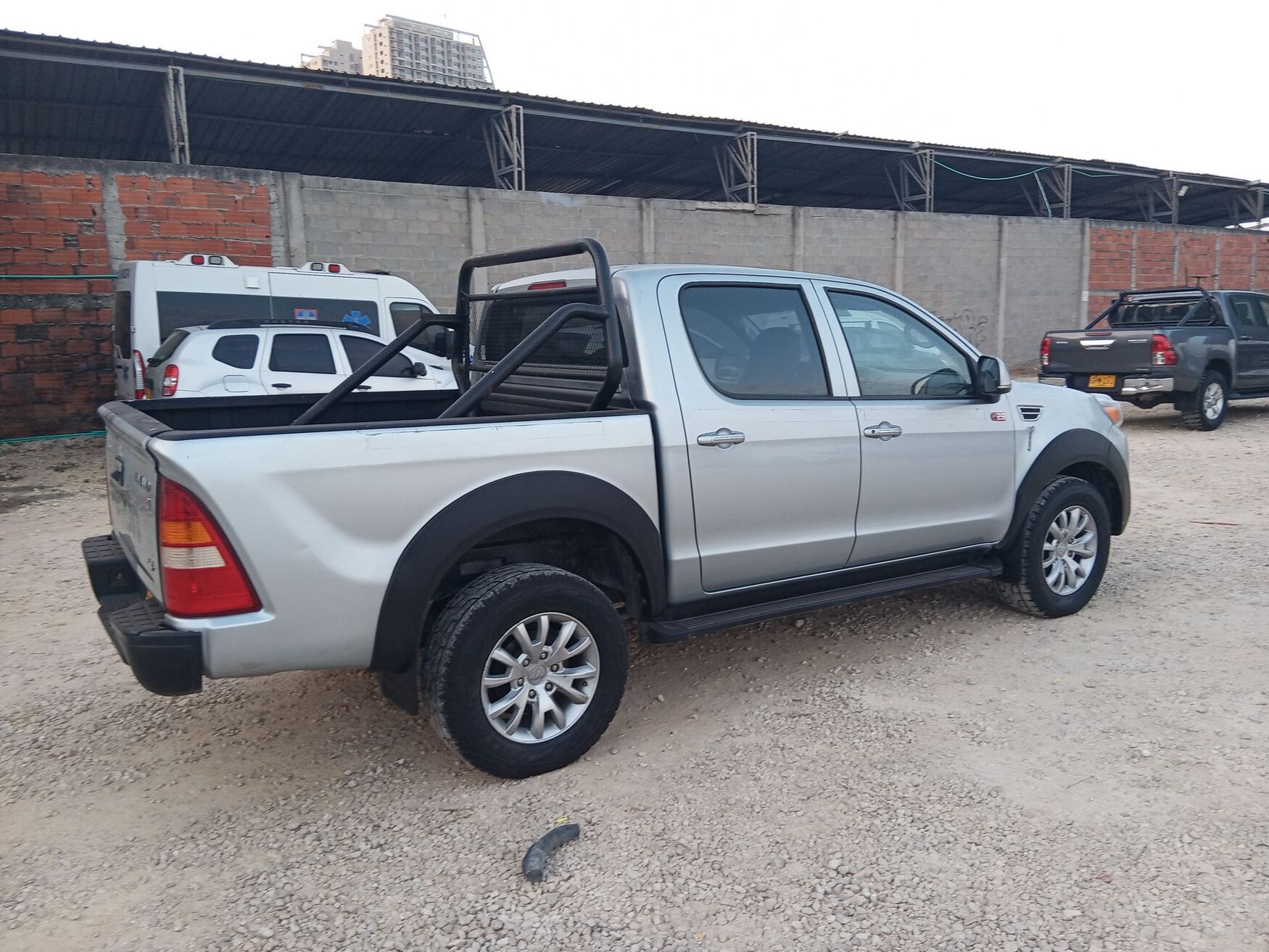 FOTON TUNLAND 2023